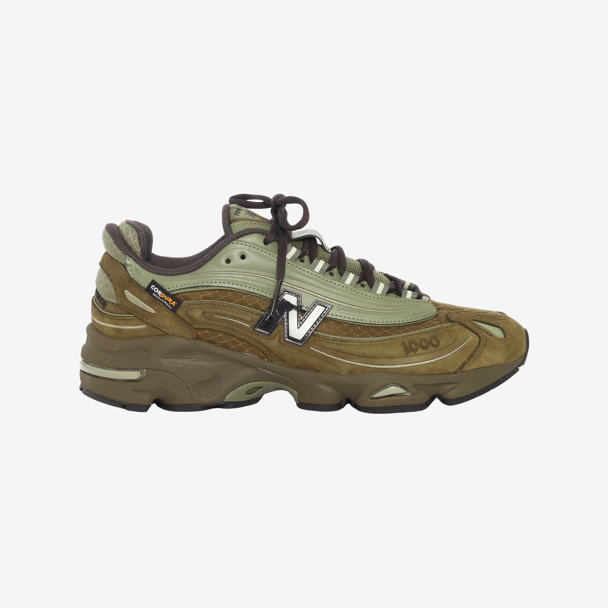 1000 Sneakers