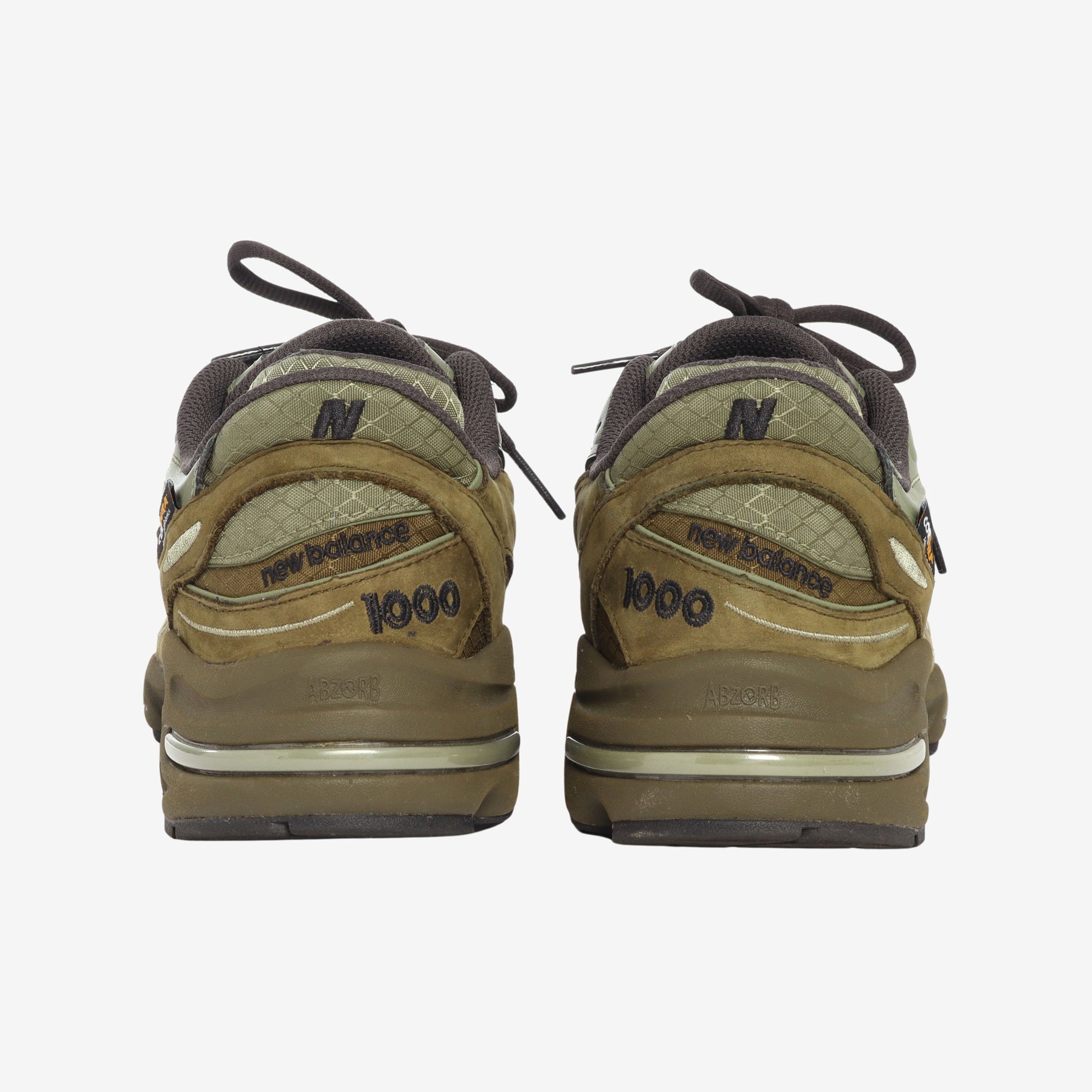 1000 Sneakers