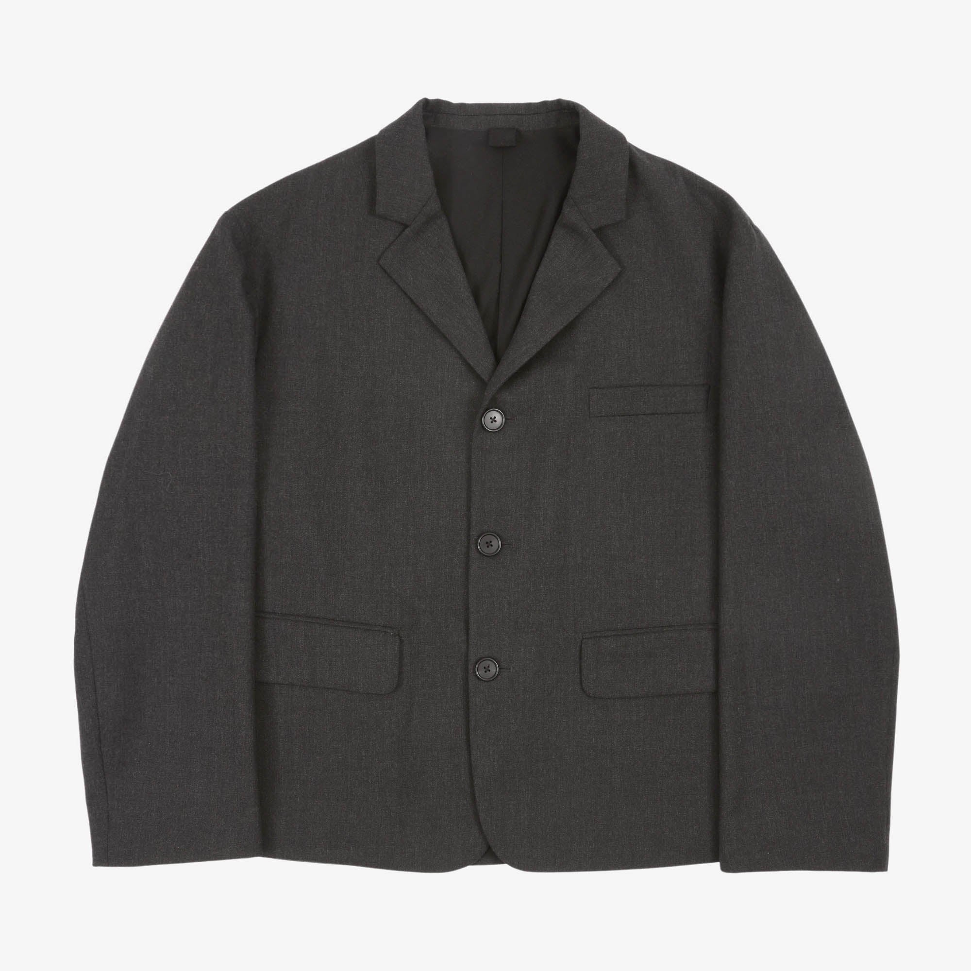 Unstructured Mainline Suit
