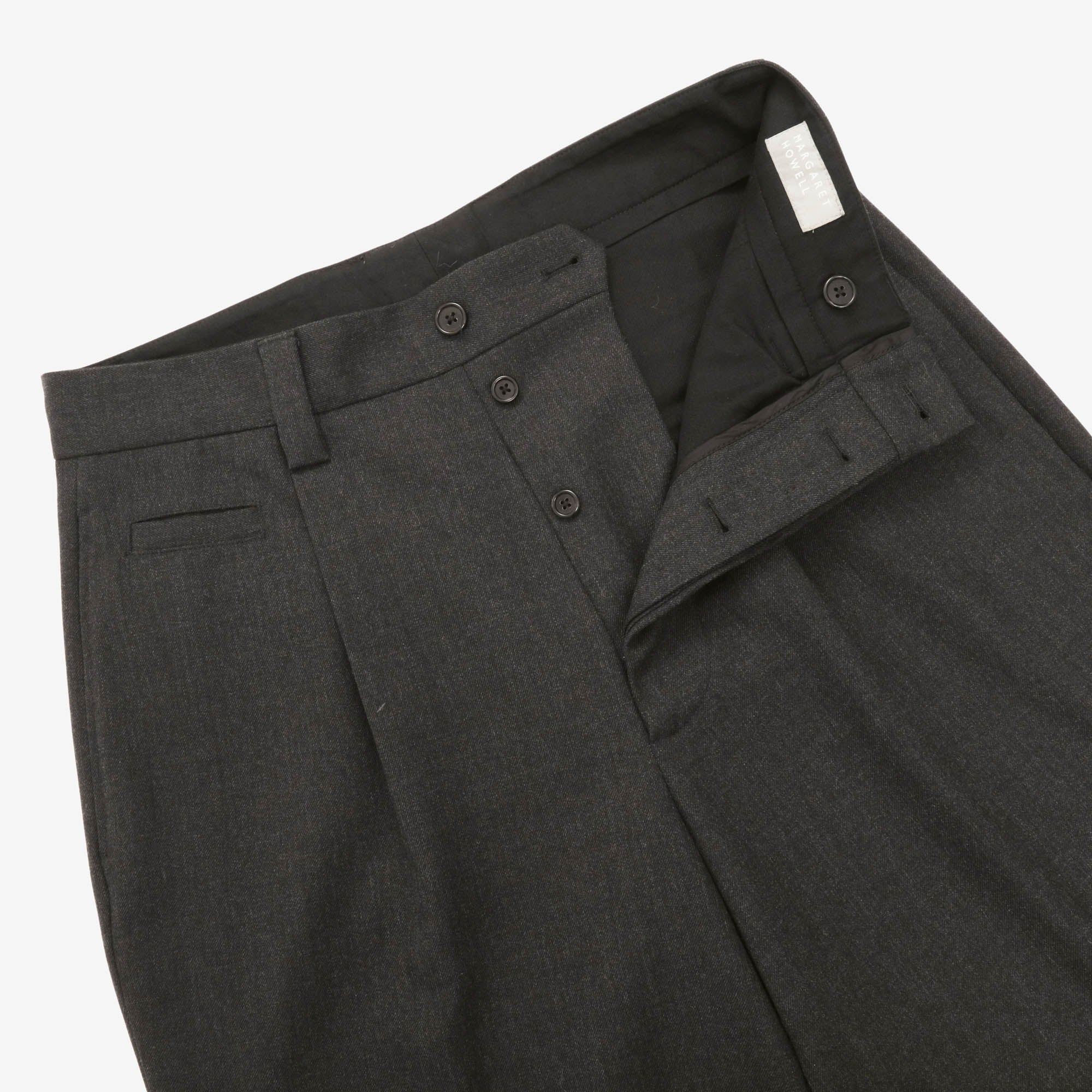 Unstructured Mainline Suit