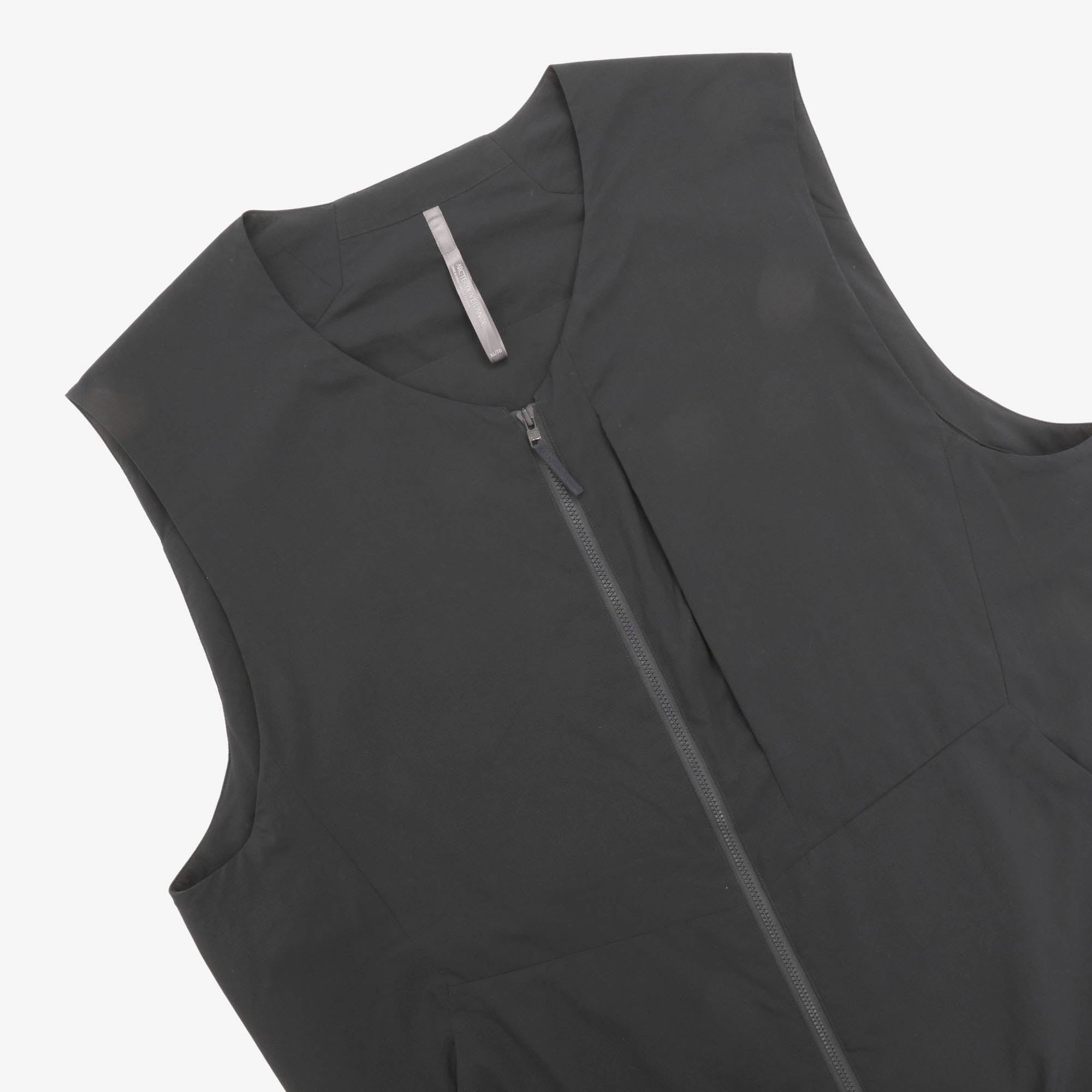 Quoin IS Vest