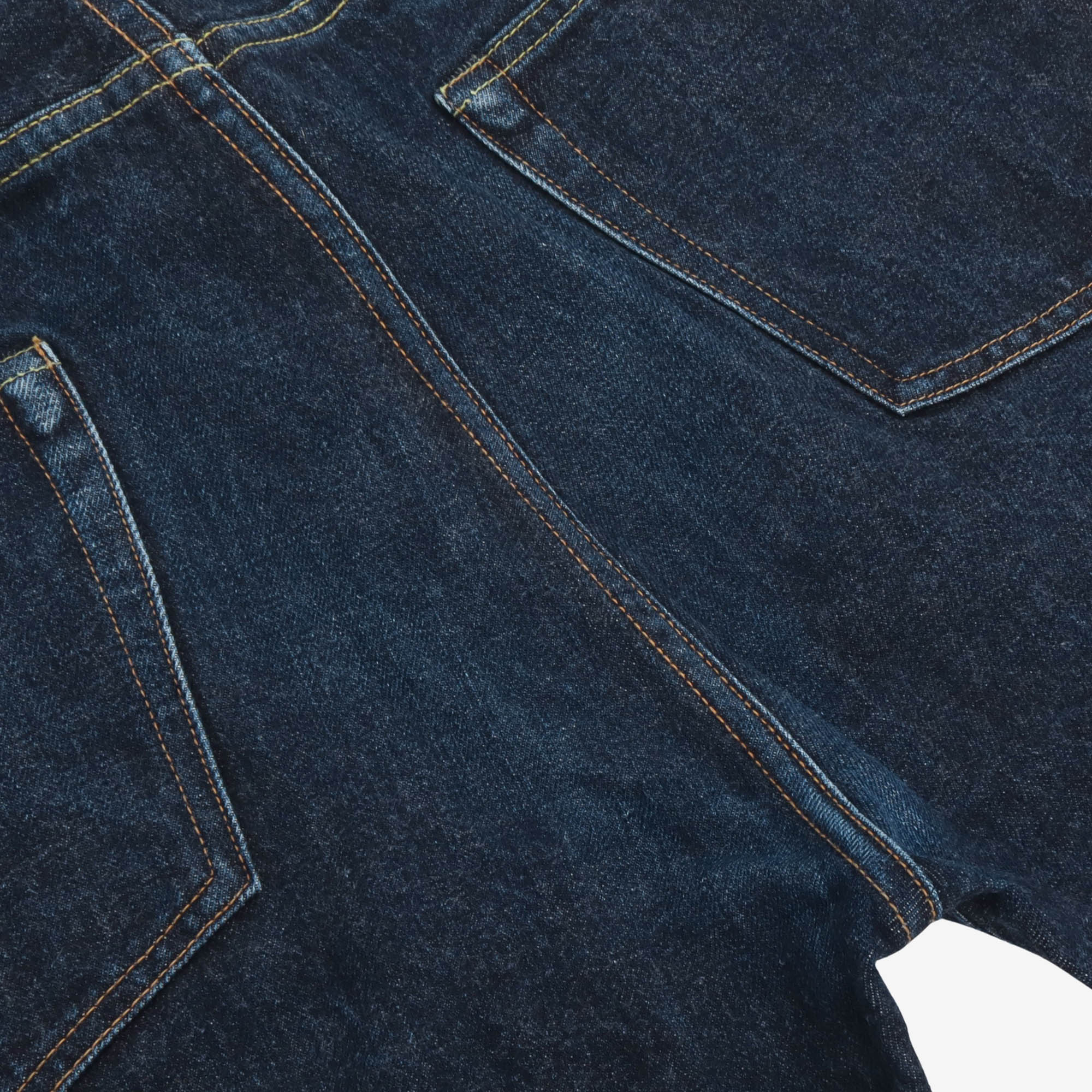 2021 Slim Tapered Selvedge Jeans (38W X 29L)
