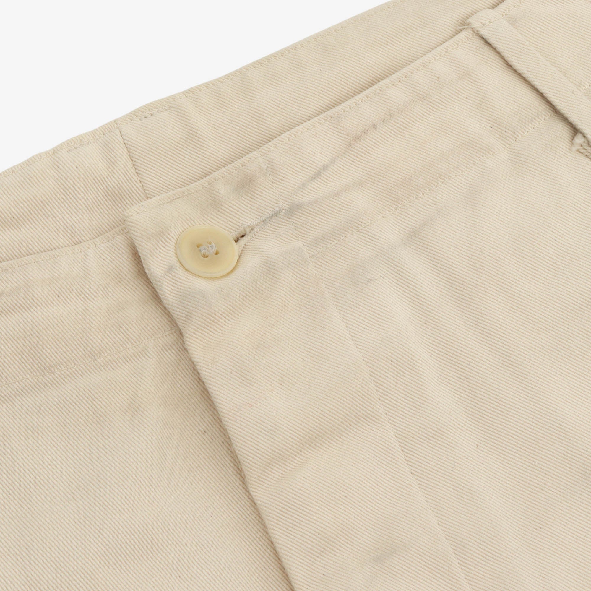 T140 Army Chino (36W X 30L)