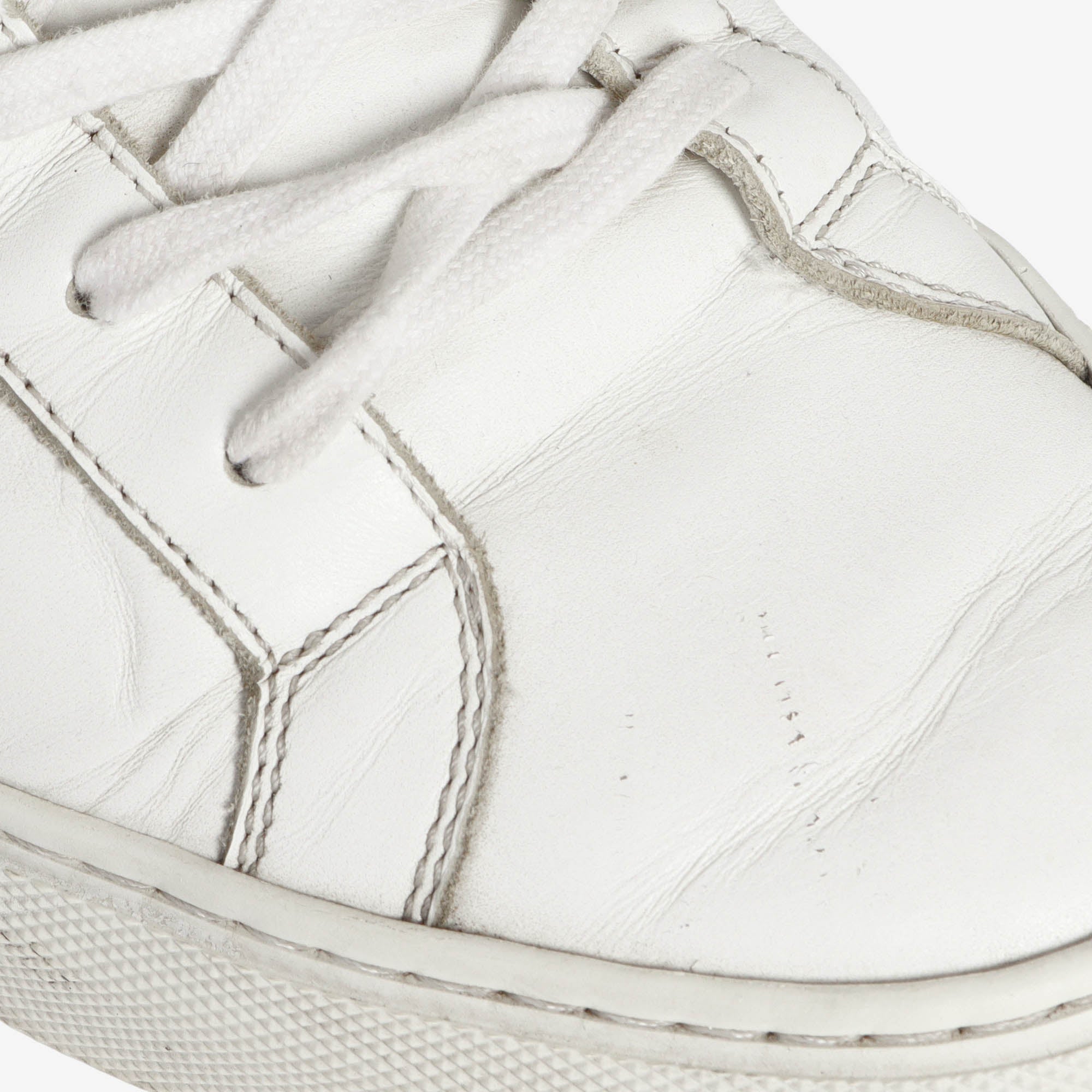 Achilles Low Sneakers