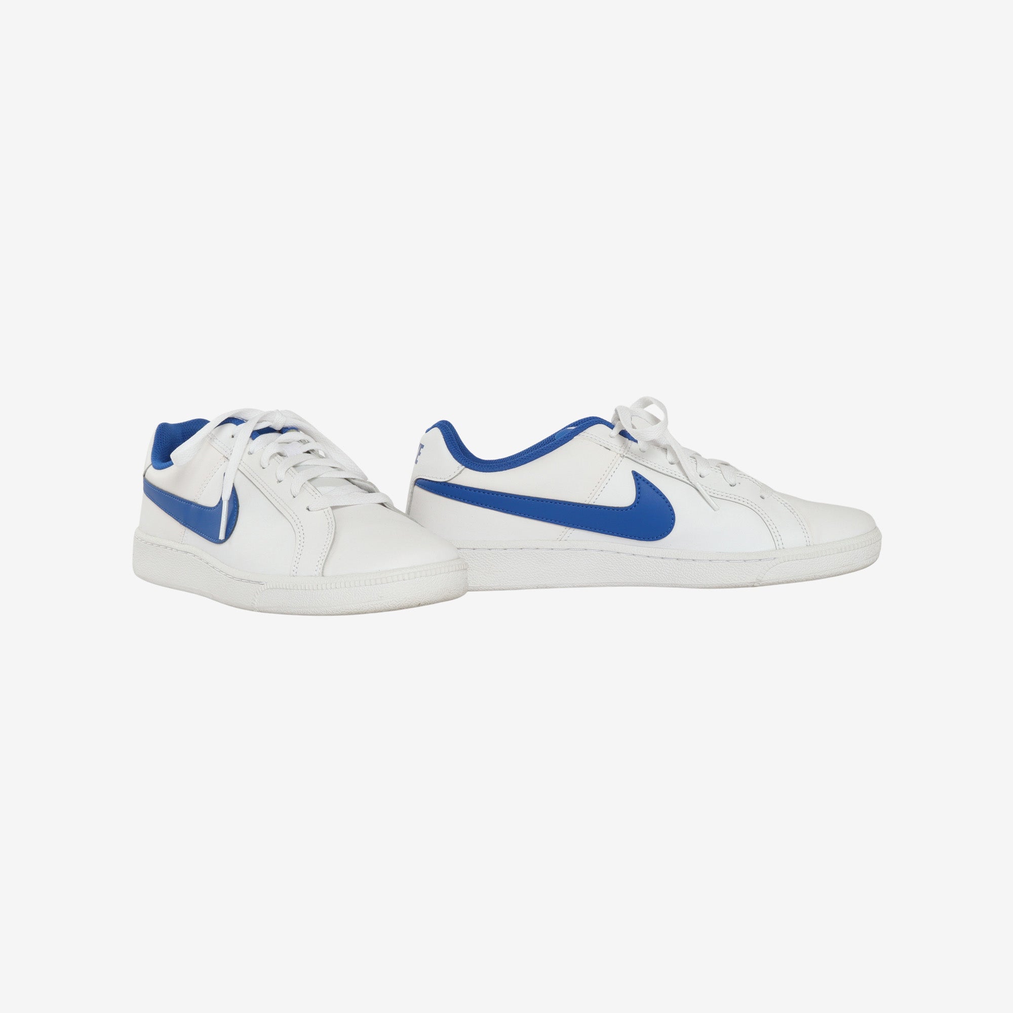 Court Royale Sneakers