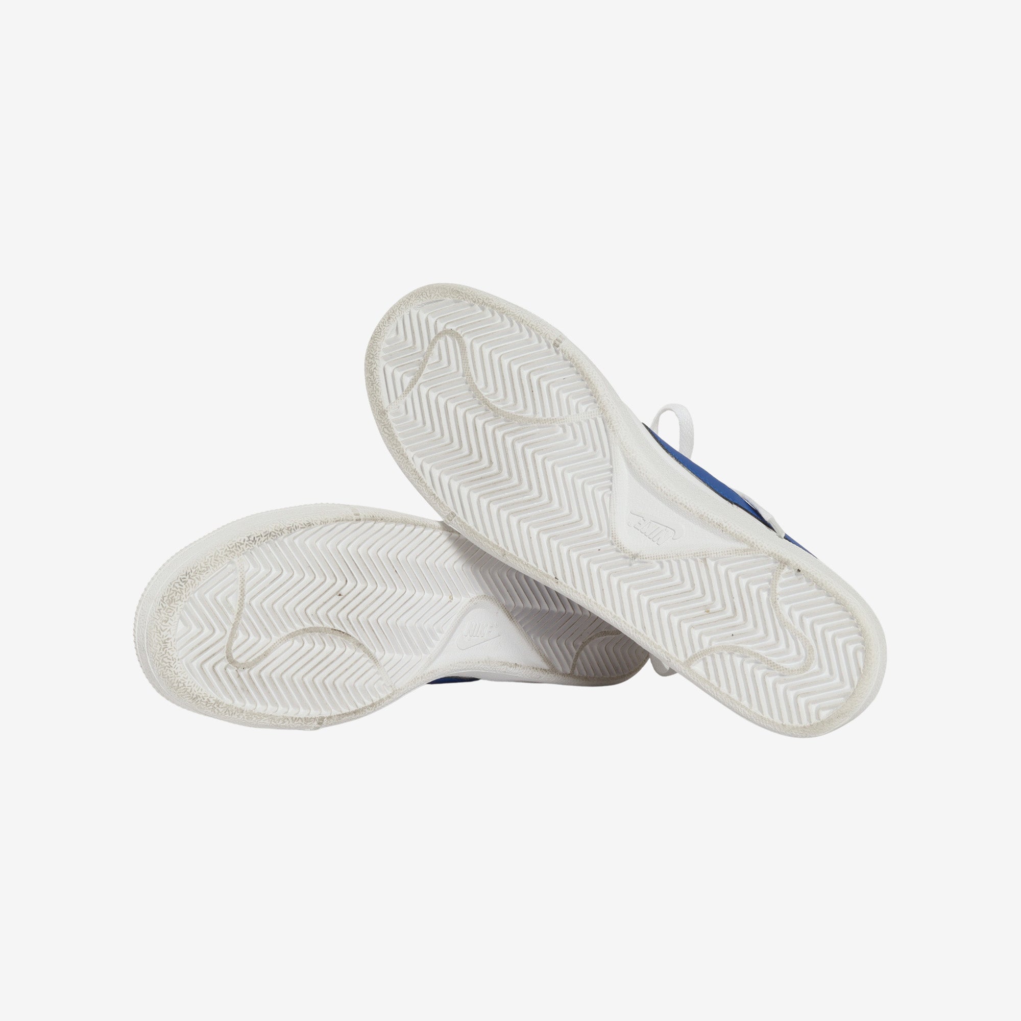 Court Royale Sneakers