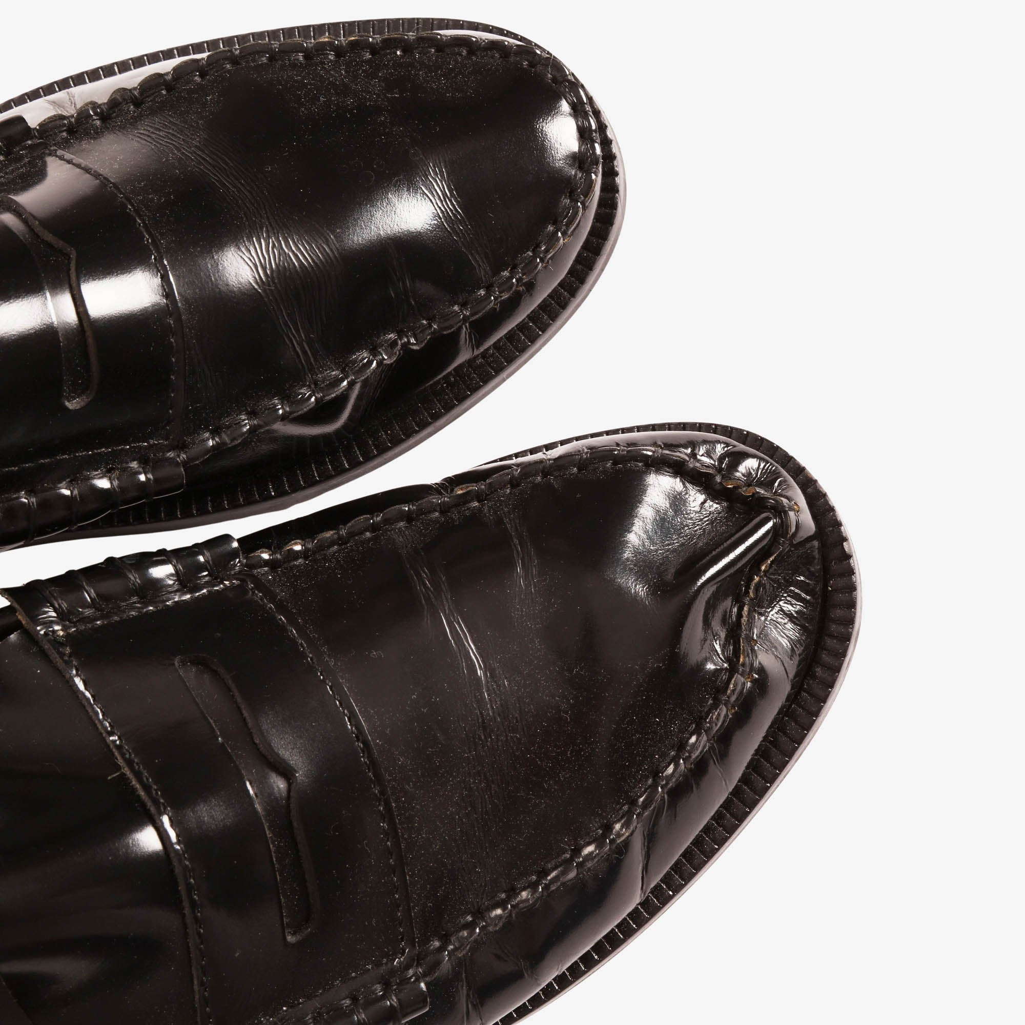 Vega Loafers