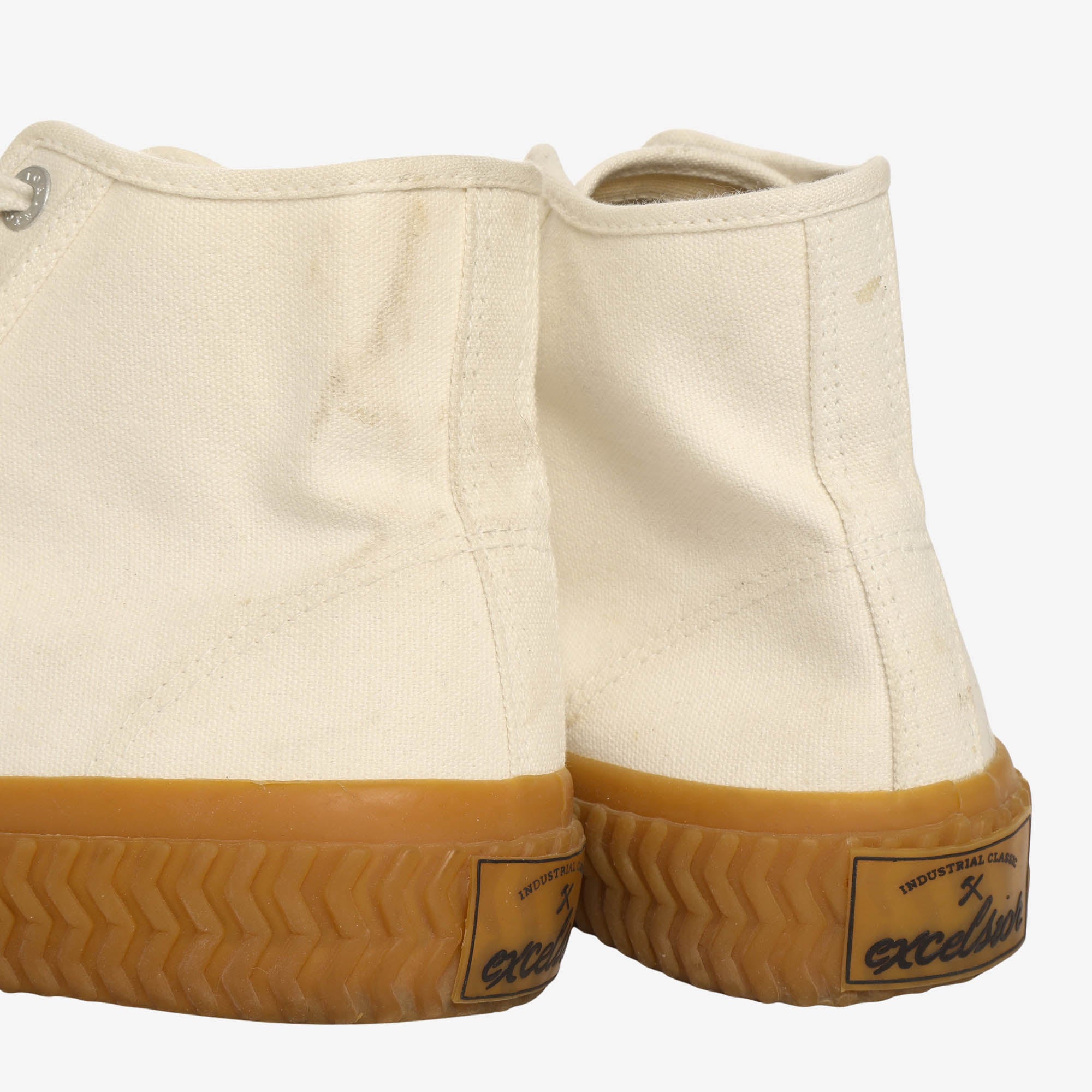 Bolt Hi Canvas Sneakers