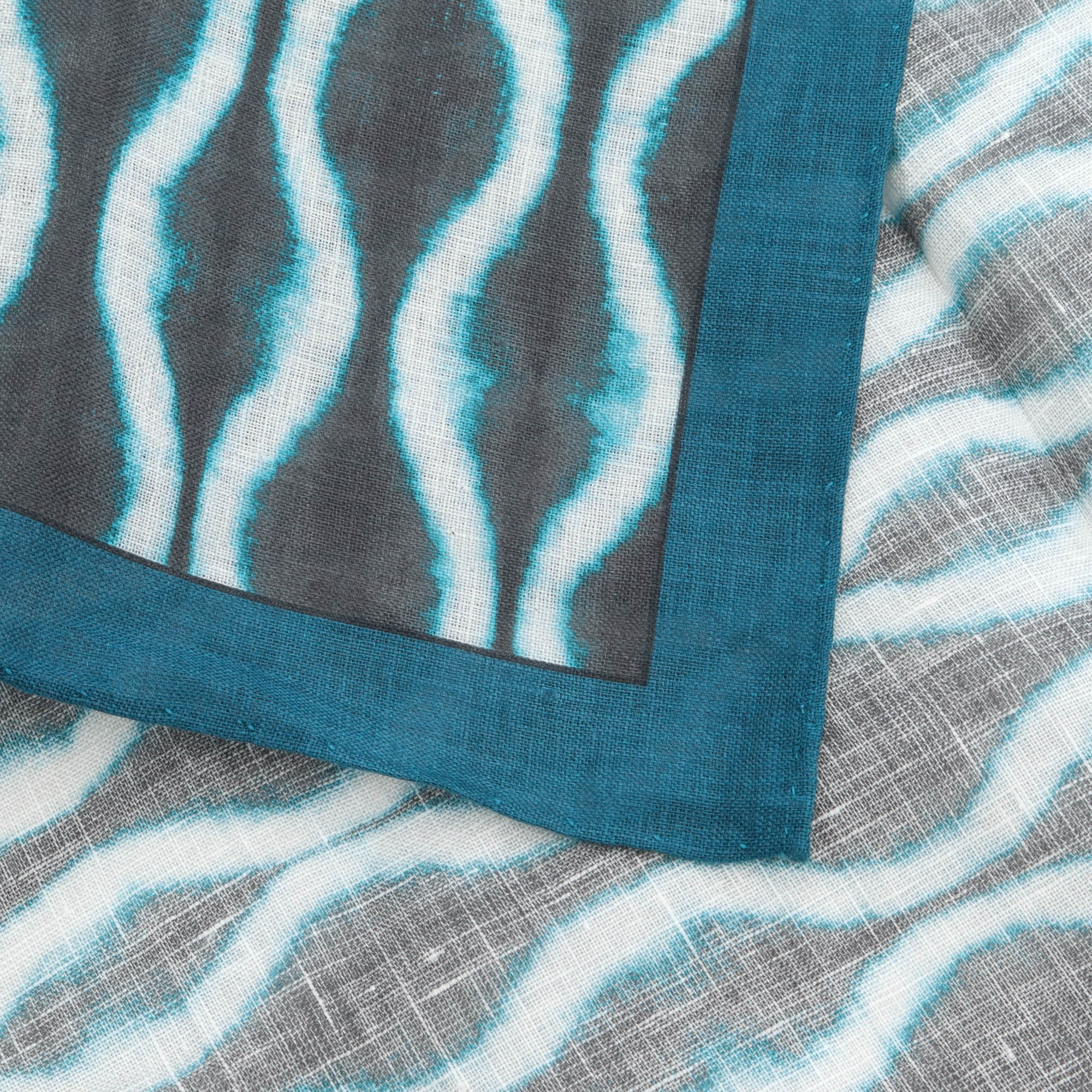 Bandana Tie Dye Print