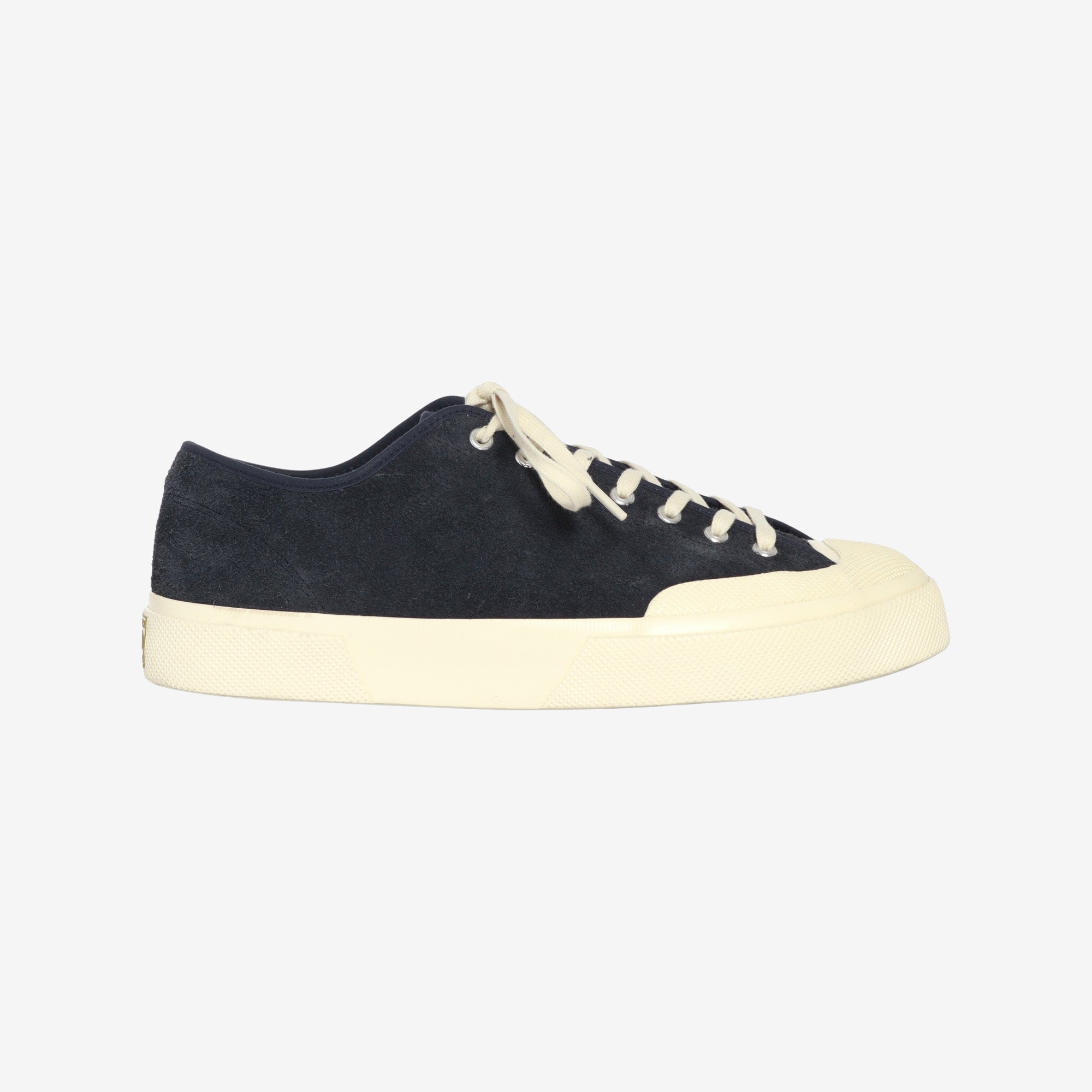 Artifact 2432 Works Suede Sneakers