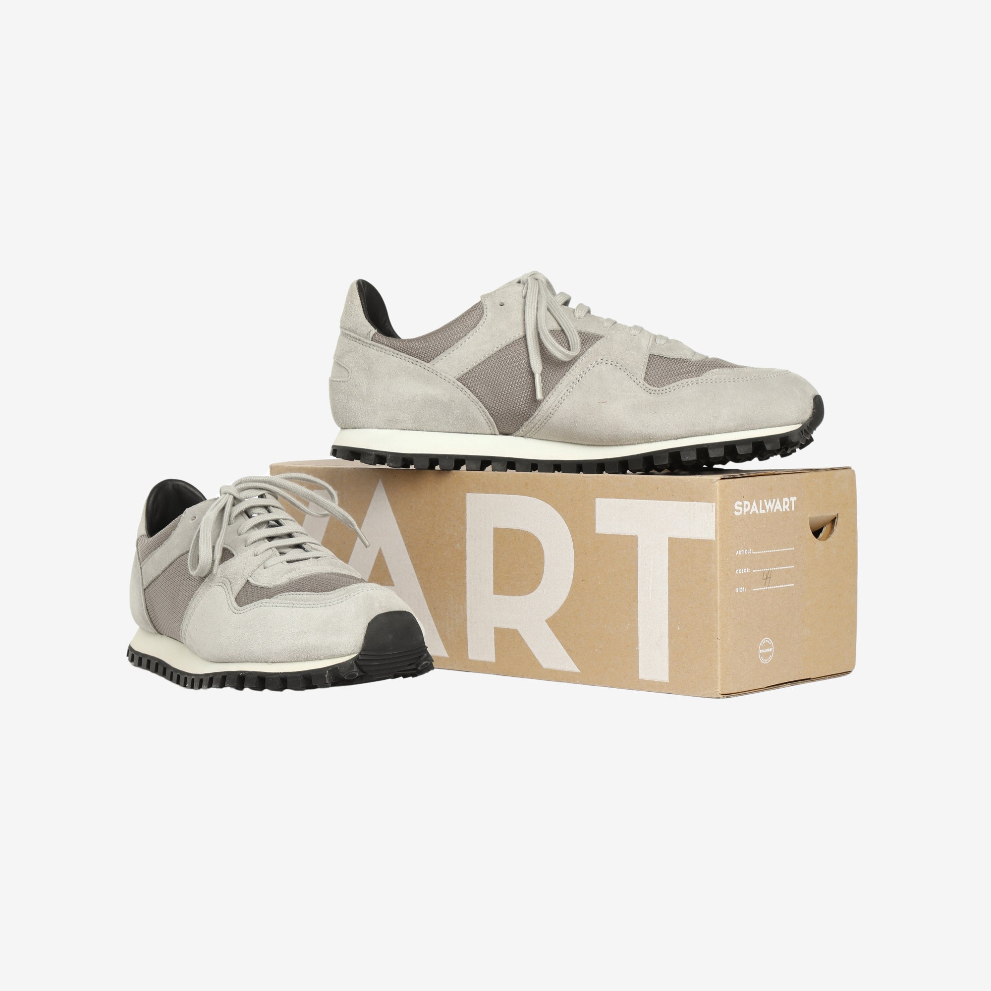 Marathon Trail Low Sneaker