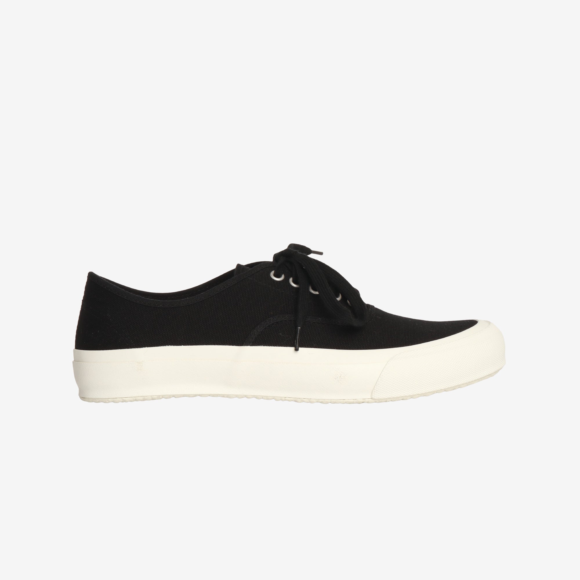 Canvas Oxford Sneaker
