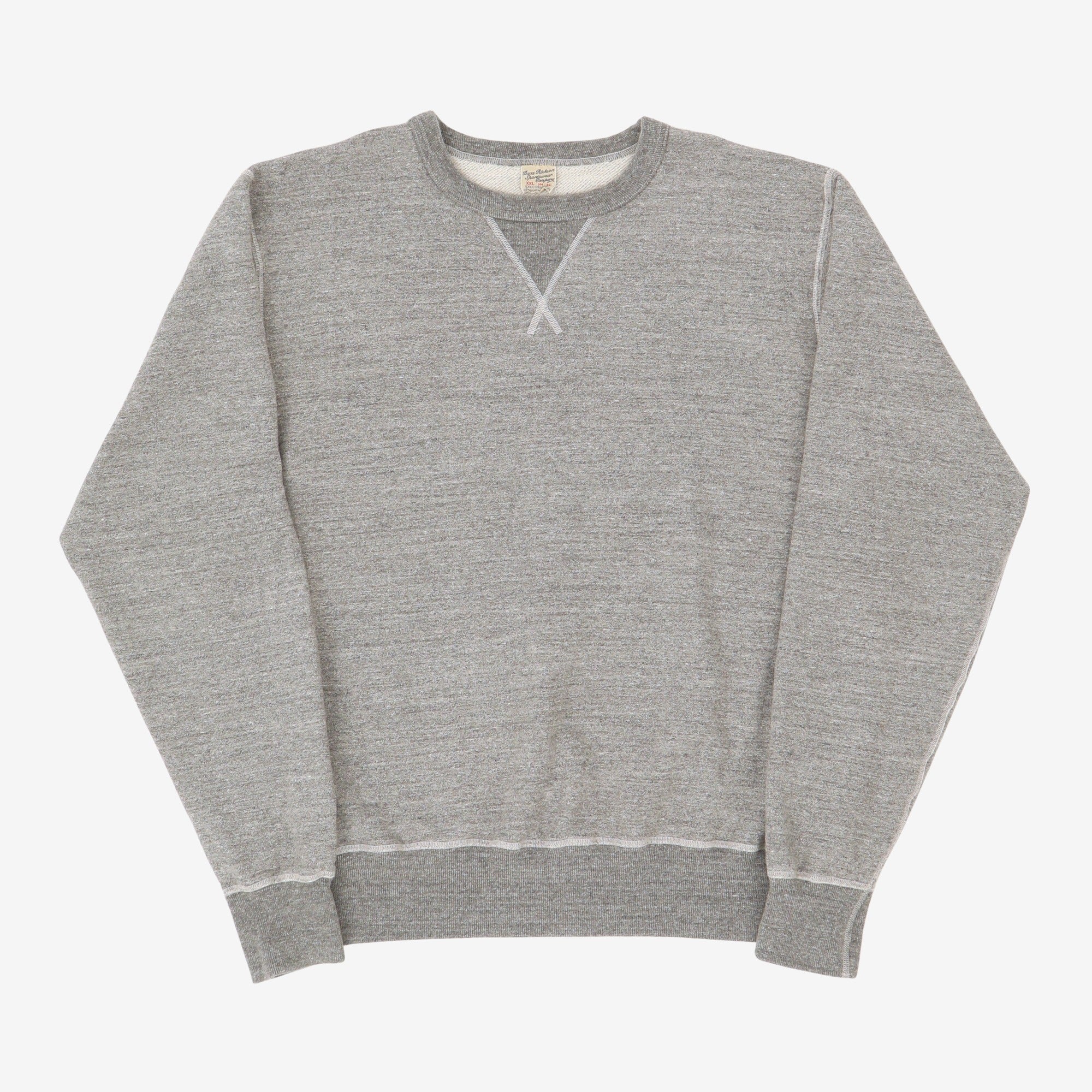 Single-V Needle Sweatshirt