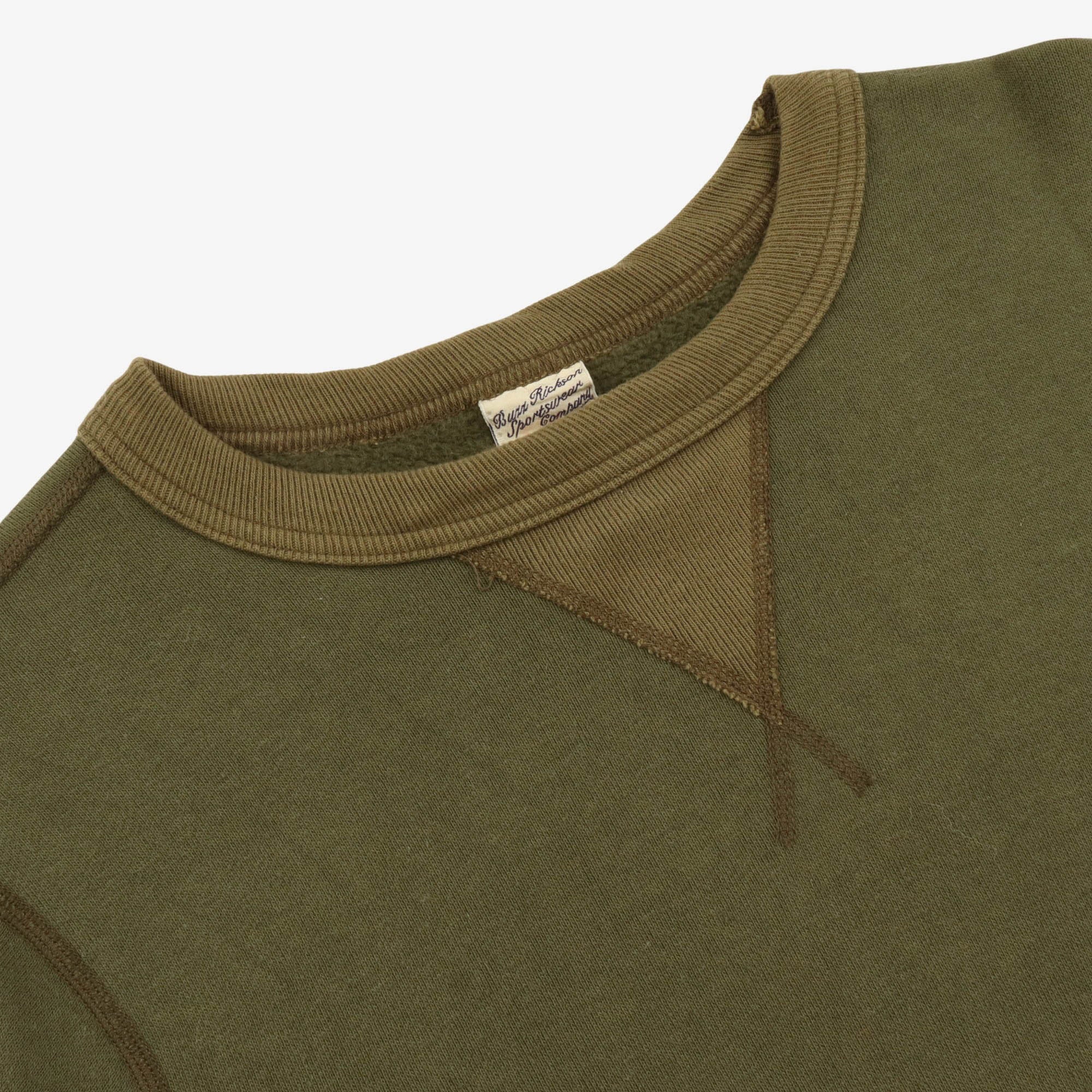 Single V Needle Sweatshirt
