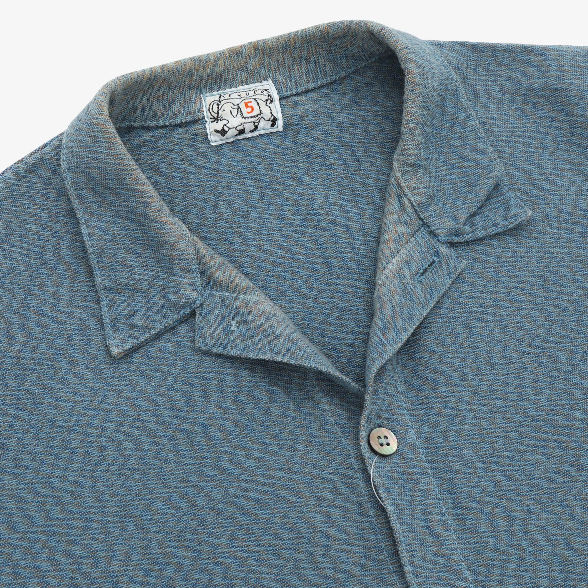 Type 442 Bound Hem Split Tail Shirt