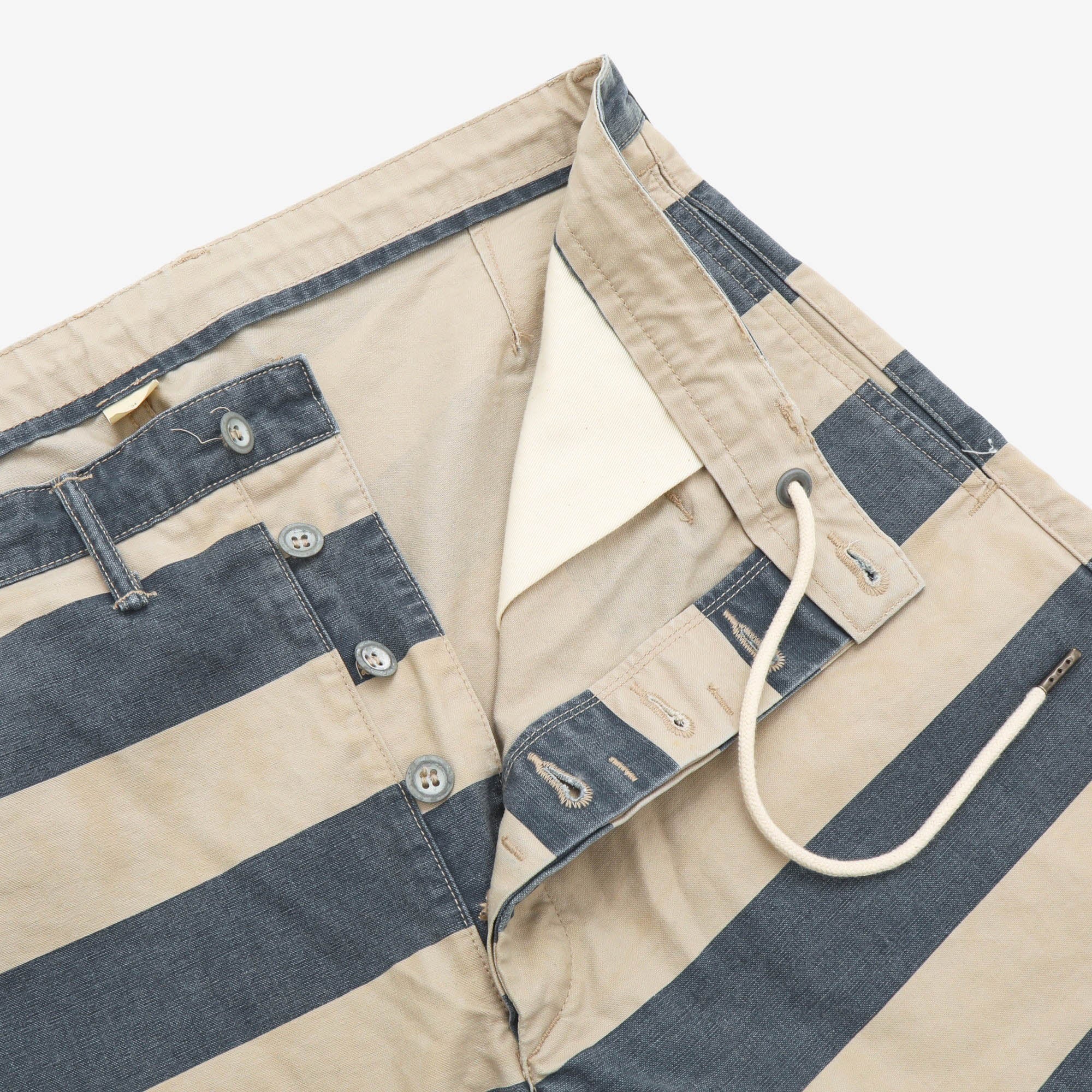 Border Shorts