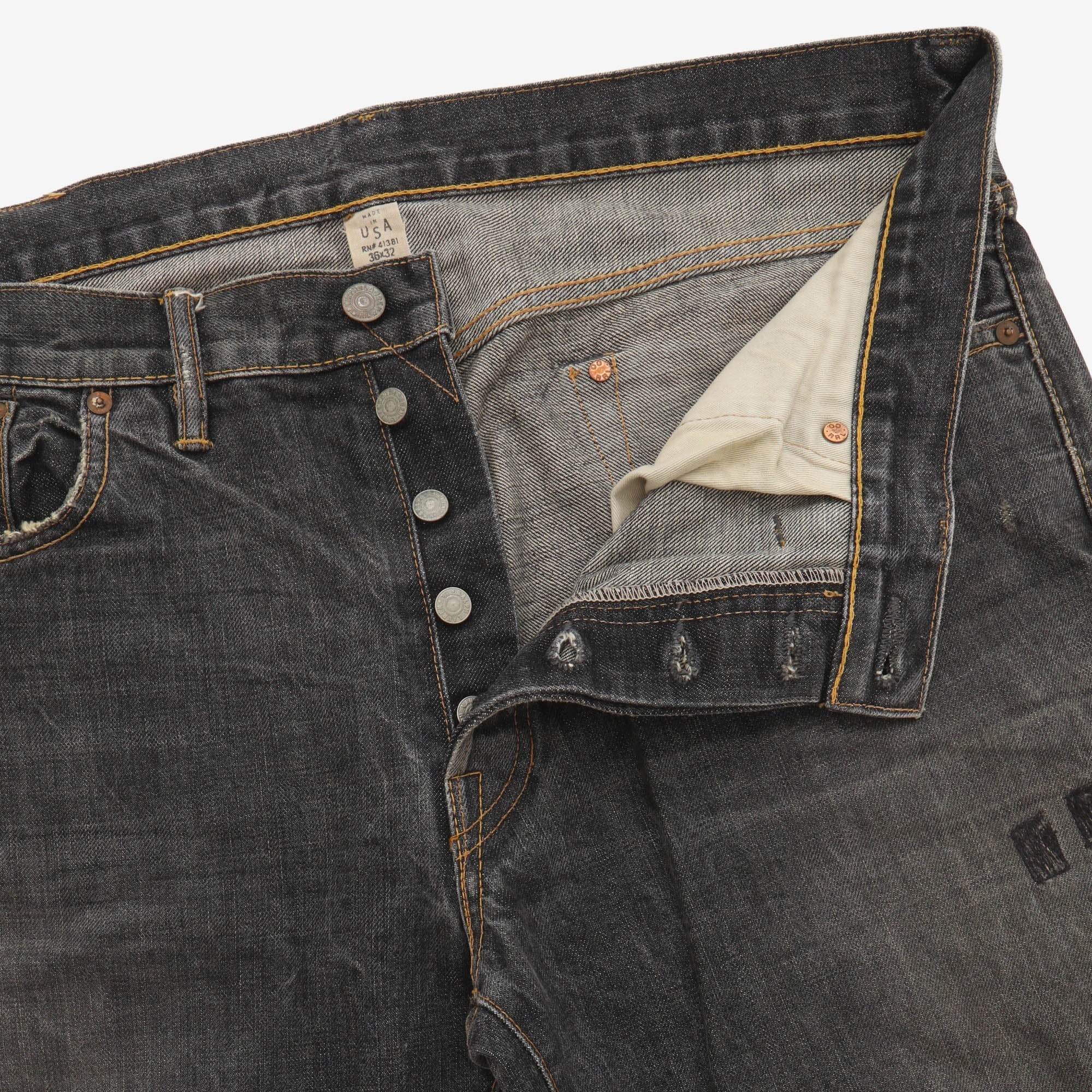 Distressed Selvedge Denim (38W x 26L)
