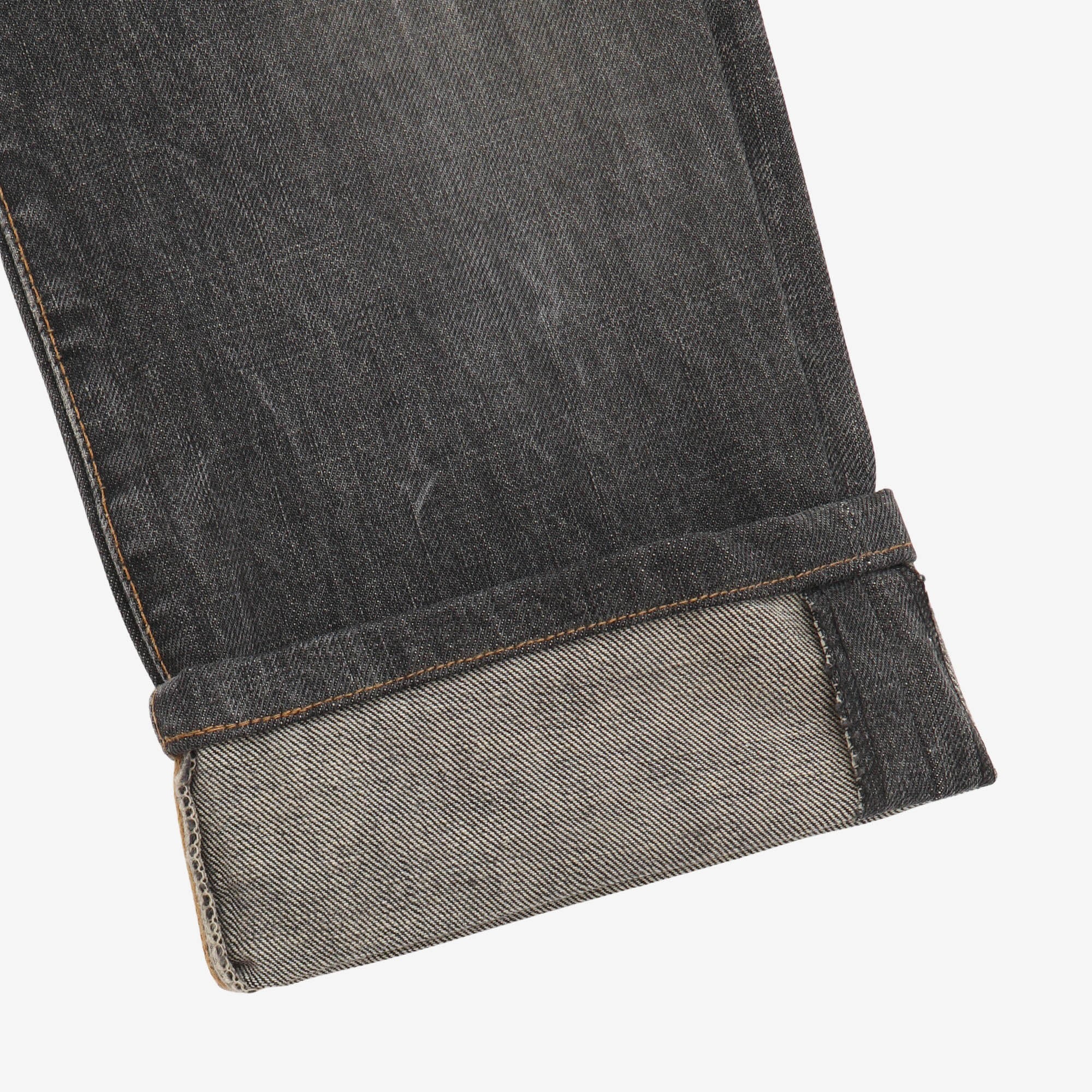 Distressed Selvedge Denim (38W x 26L)