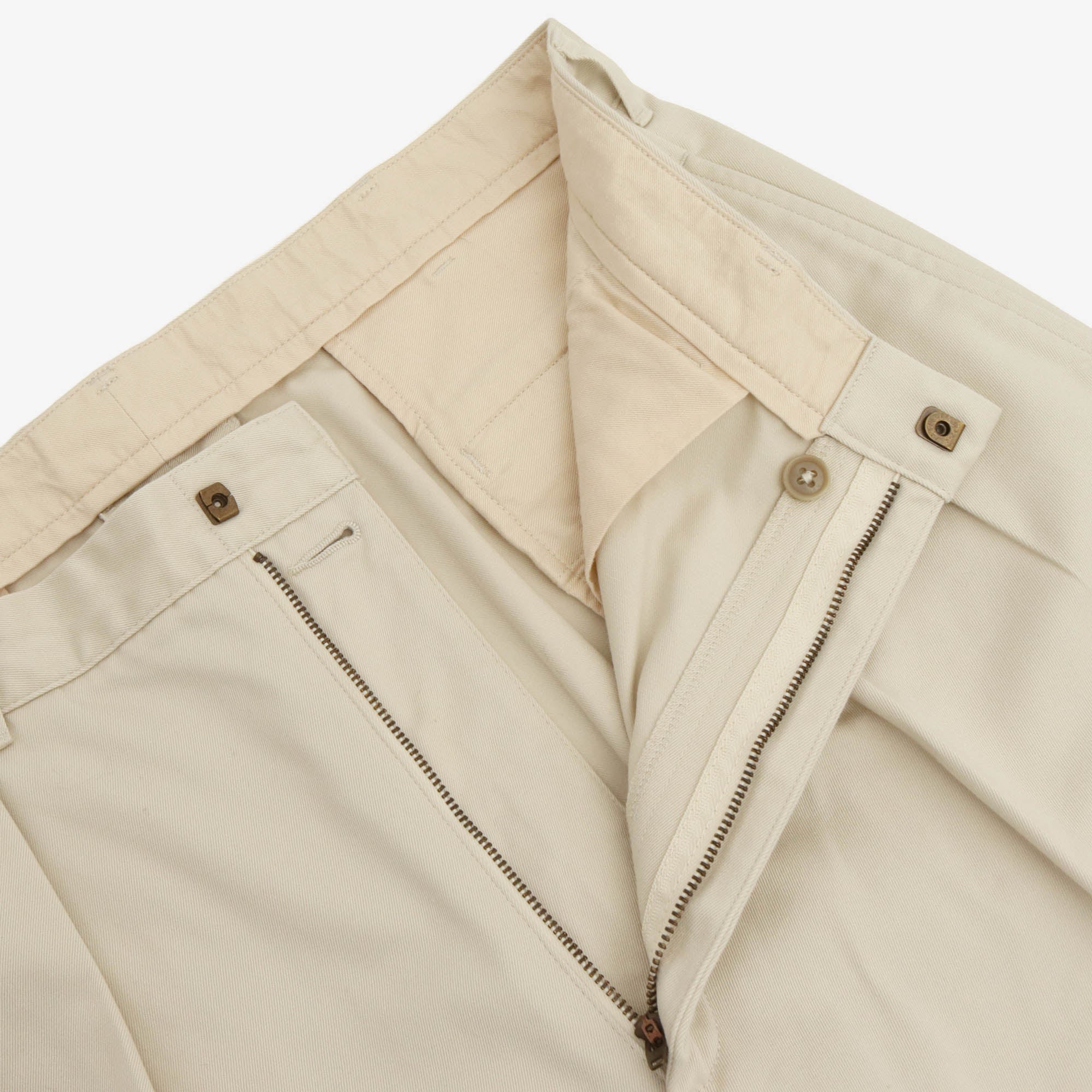 Double Pleated Chino Pants (34W X 29L)