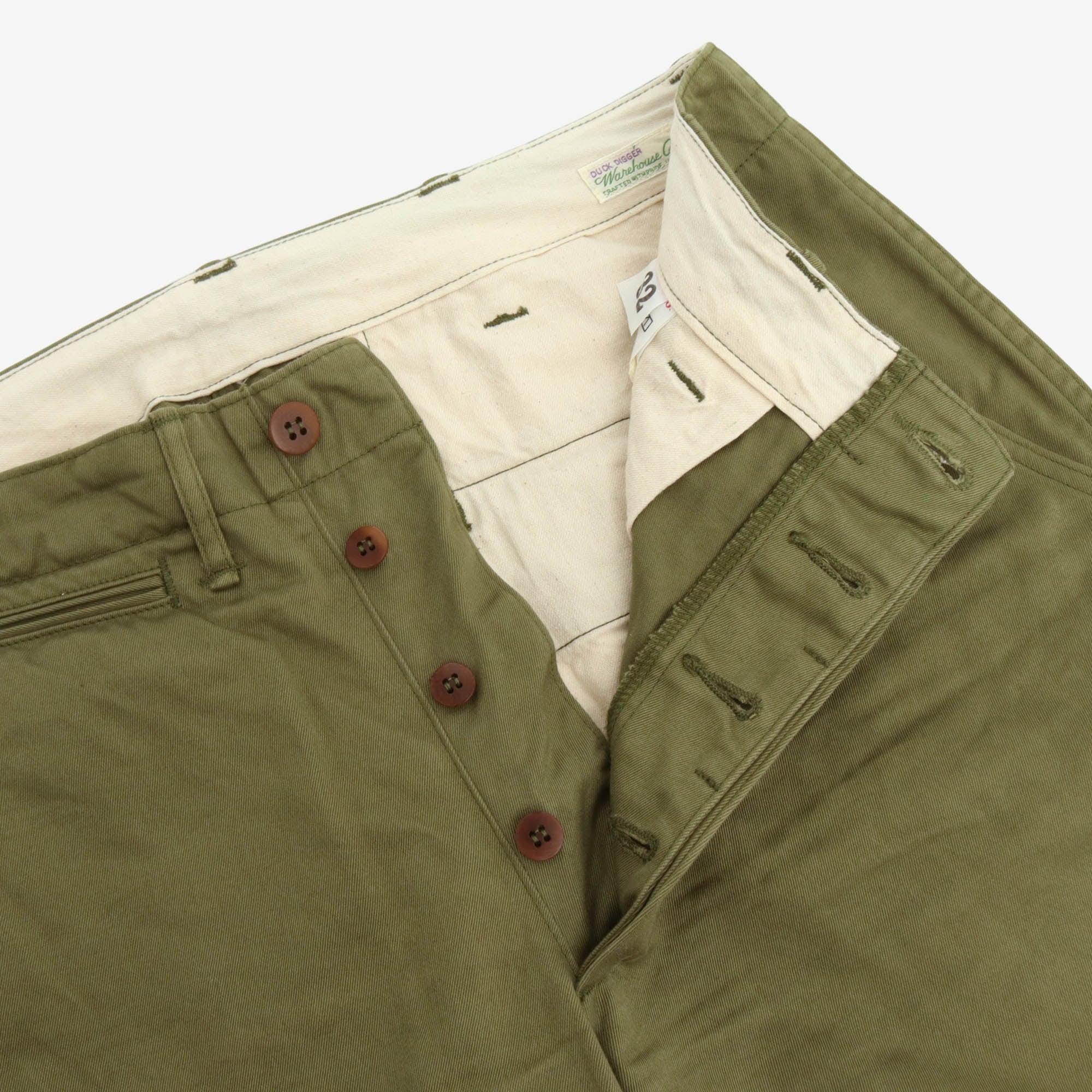 1082 Duck Digger Chino (31W X 27.5L)