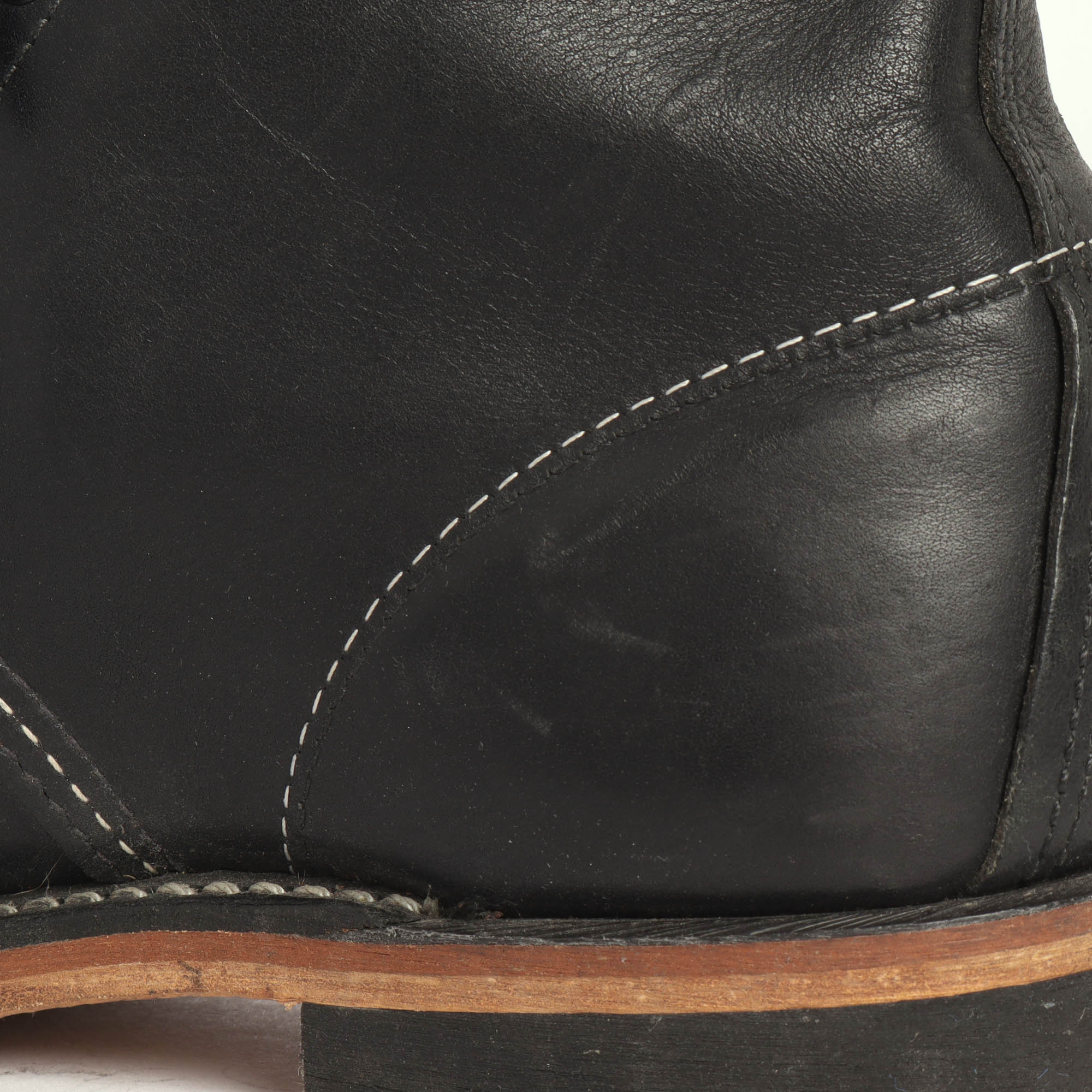 9014 Beckman Round Toe Boot