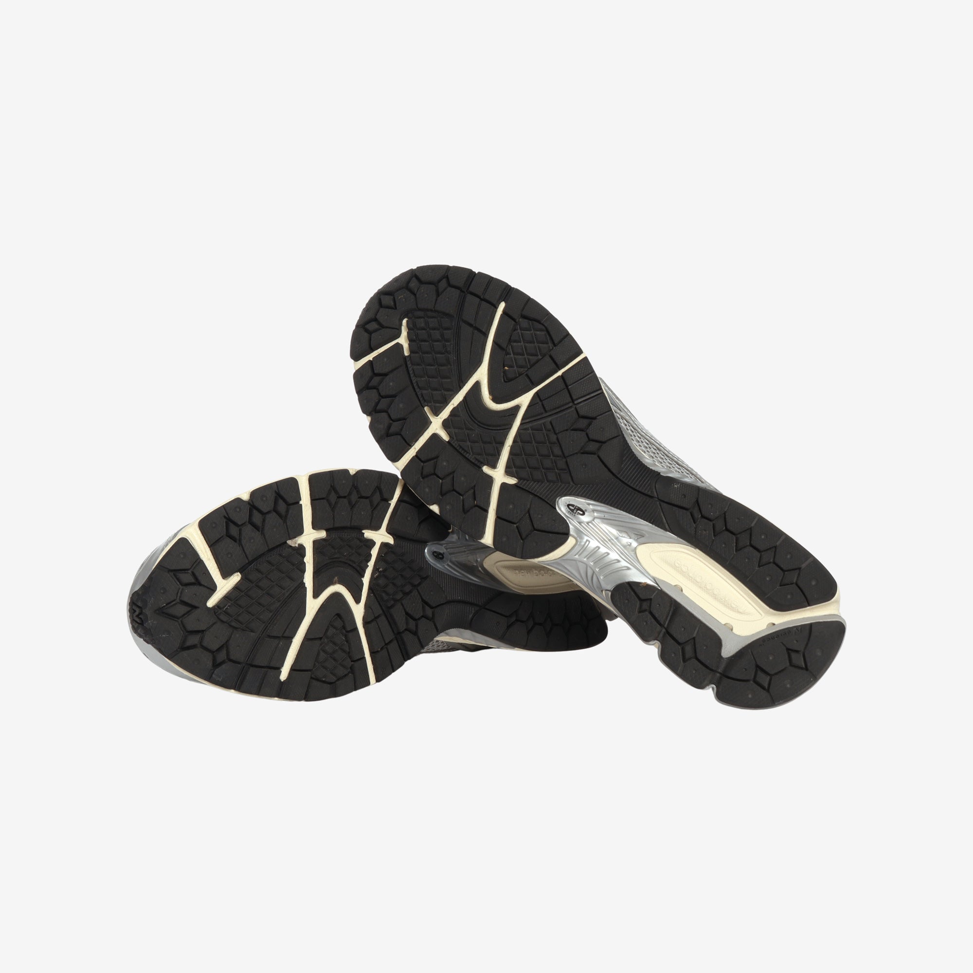 1906L Loafer Sneakers