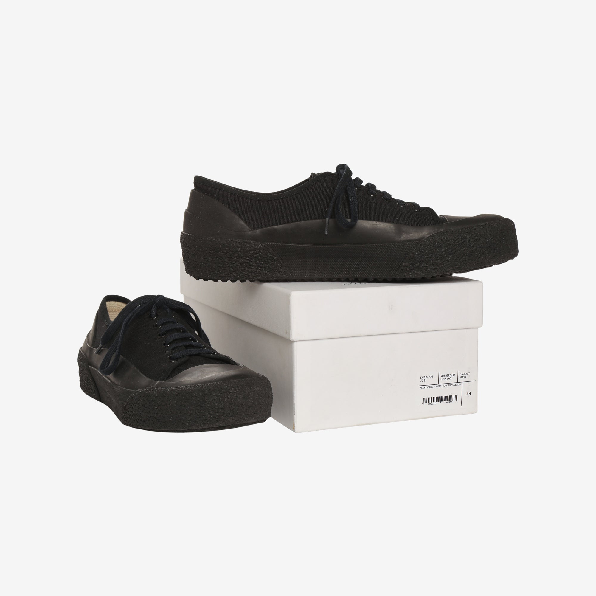 Sharp Canvas Low Sneakers
