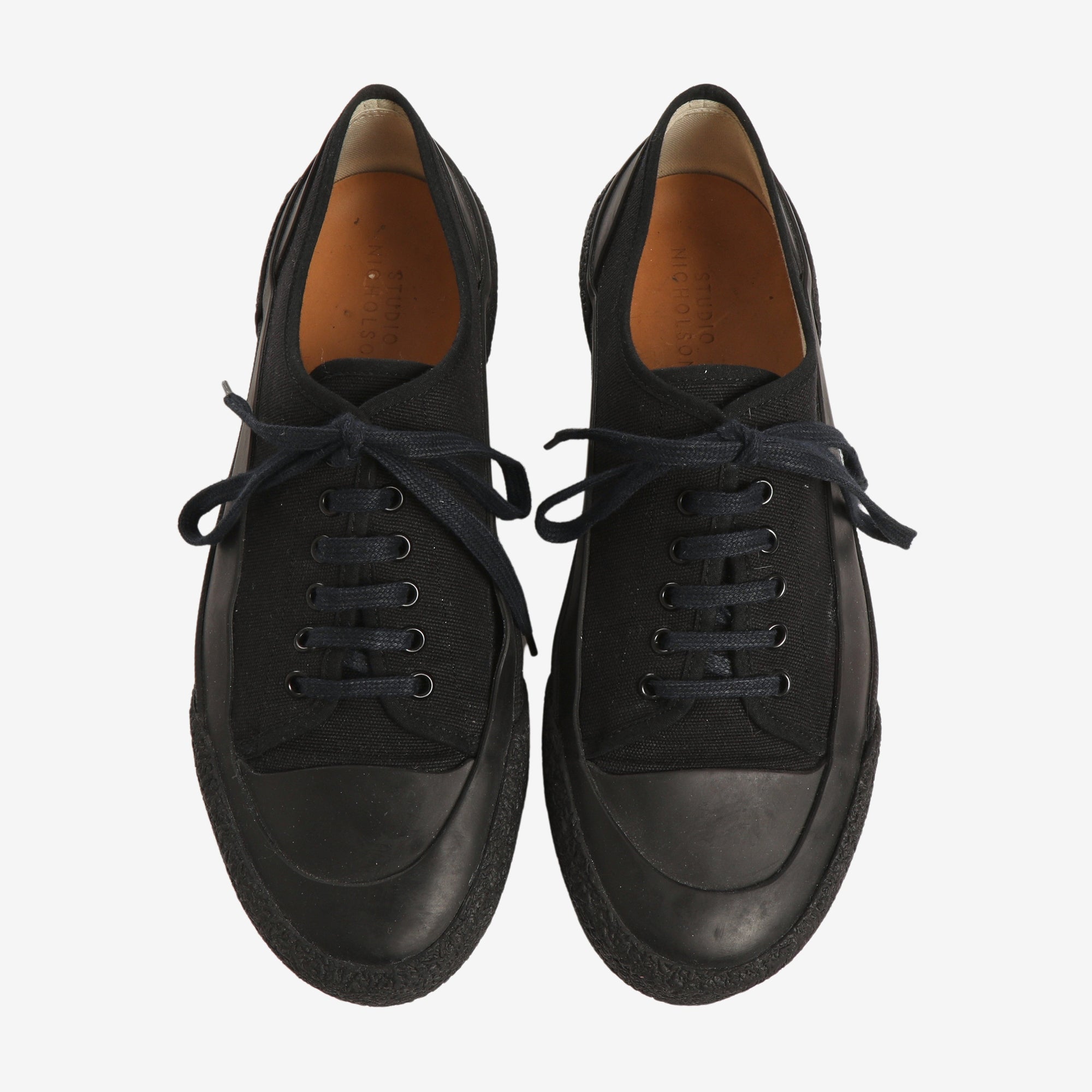 Sharp Canvas Low Sneakers
