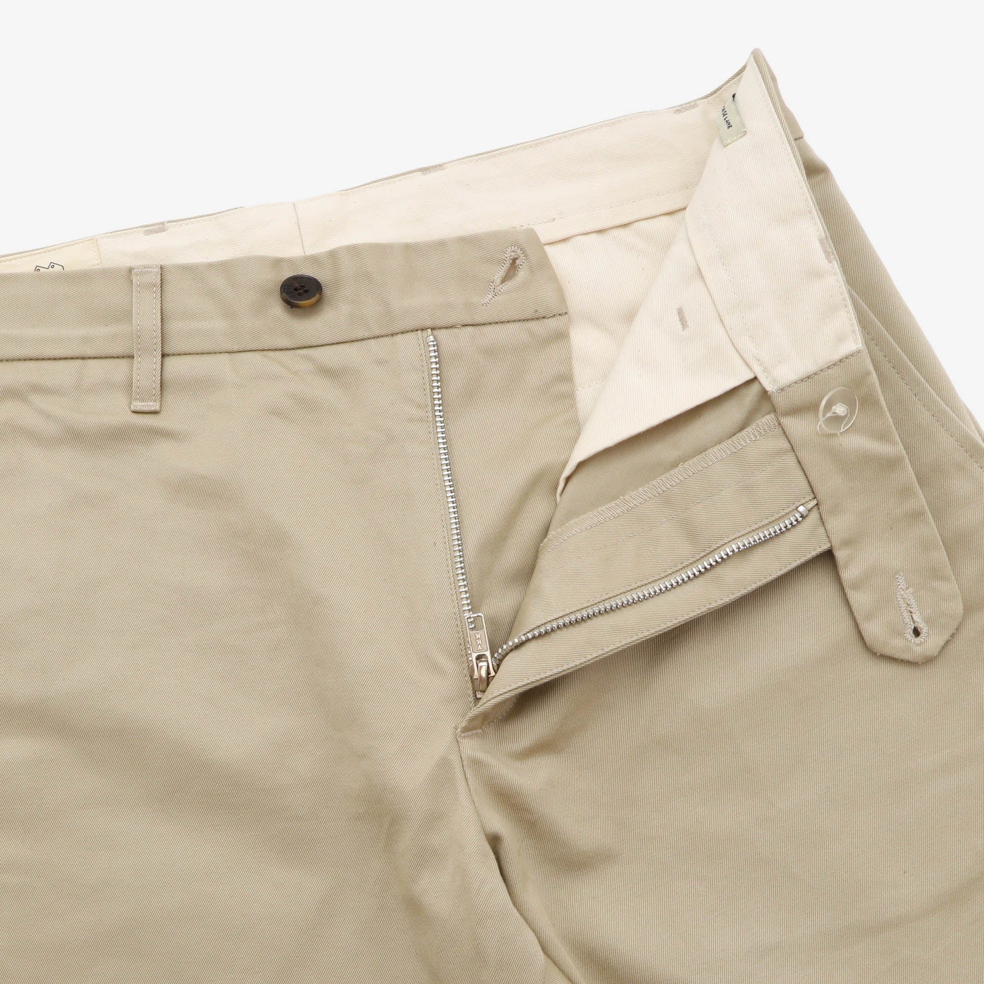 W11 Straight Tapered Twill Chinos (33W X 27L)