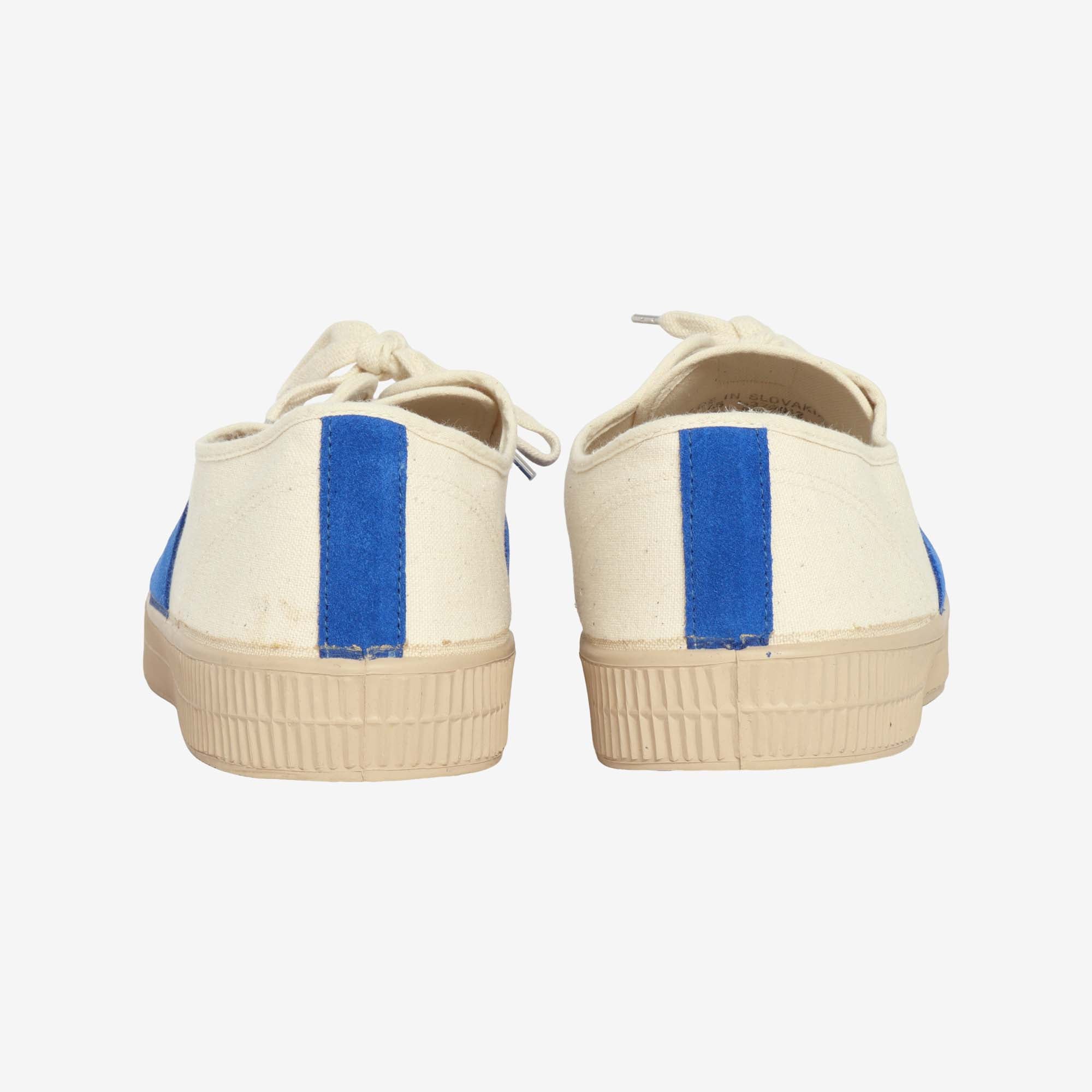 Star Master Canvas Sneakers