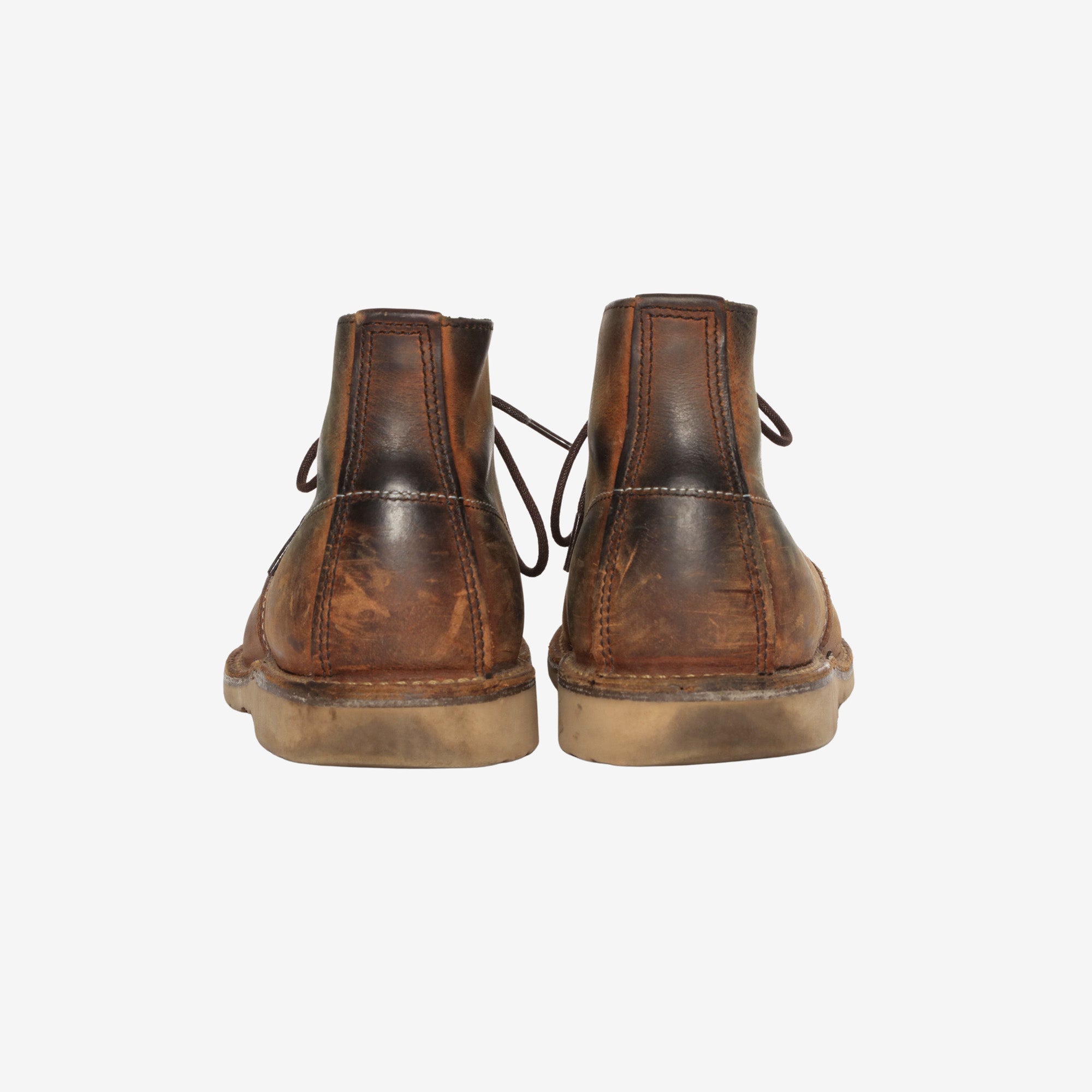 3322 Weekender Chukka Boots