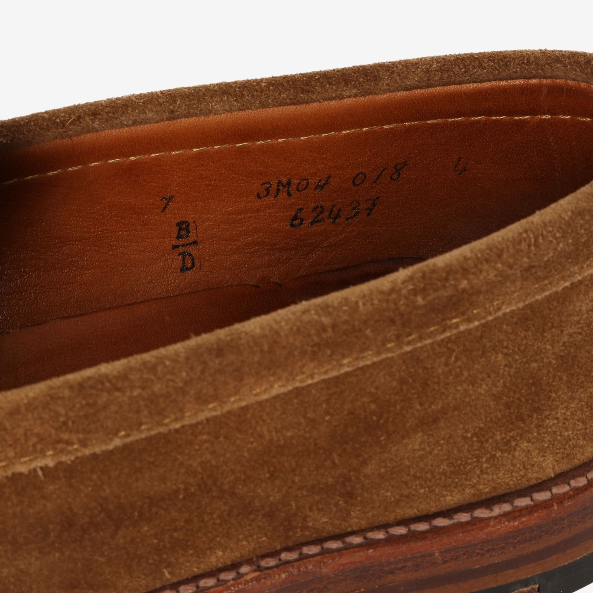 6243 Handsewn Loafer