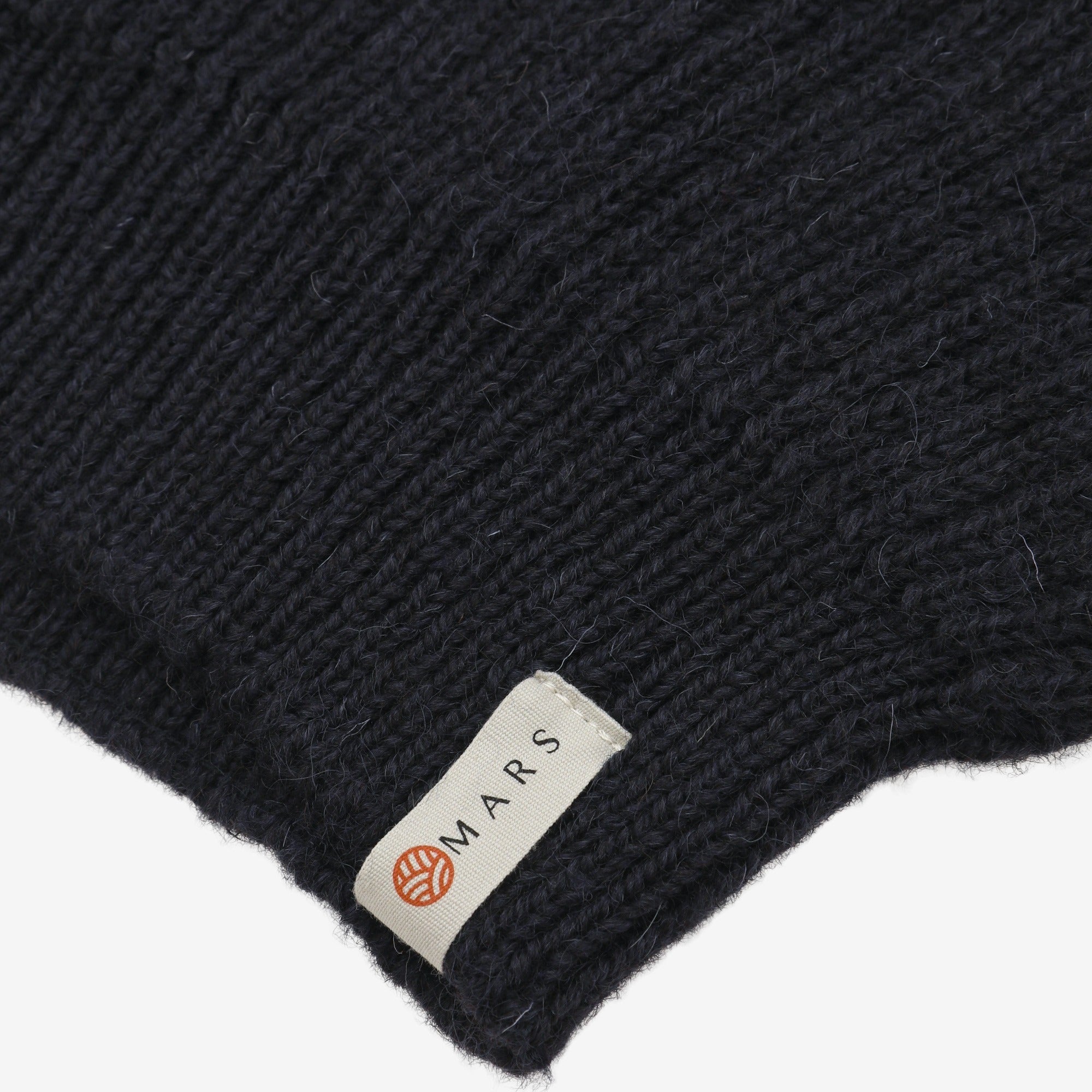 Hawking Seamless Sweater
