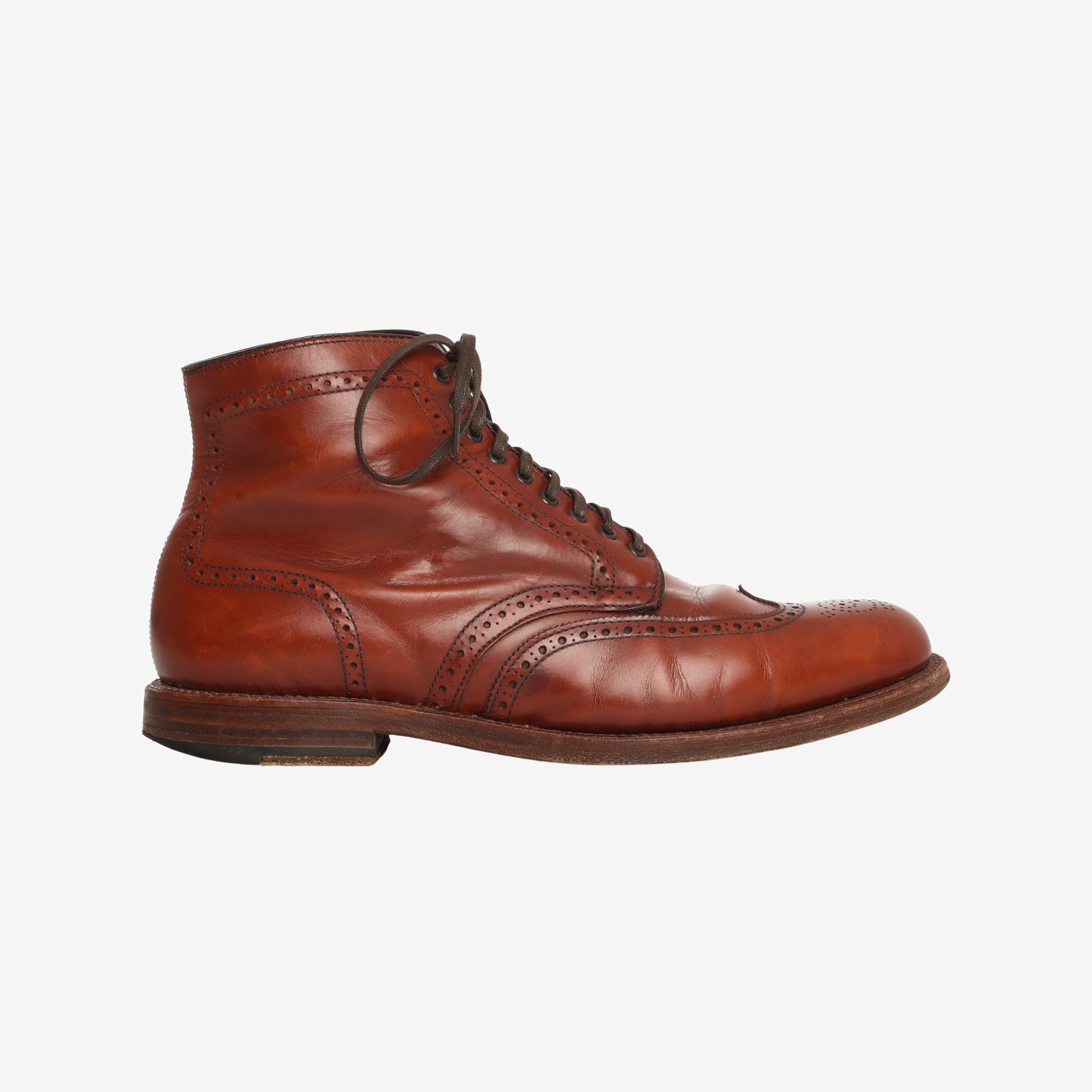 44664 Wing Tip Boot