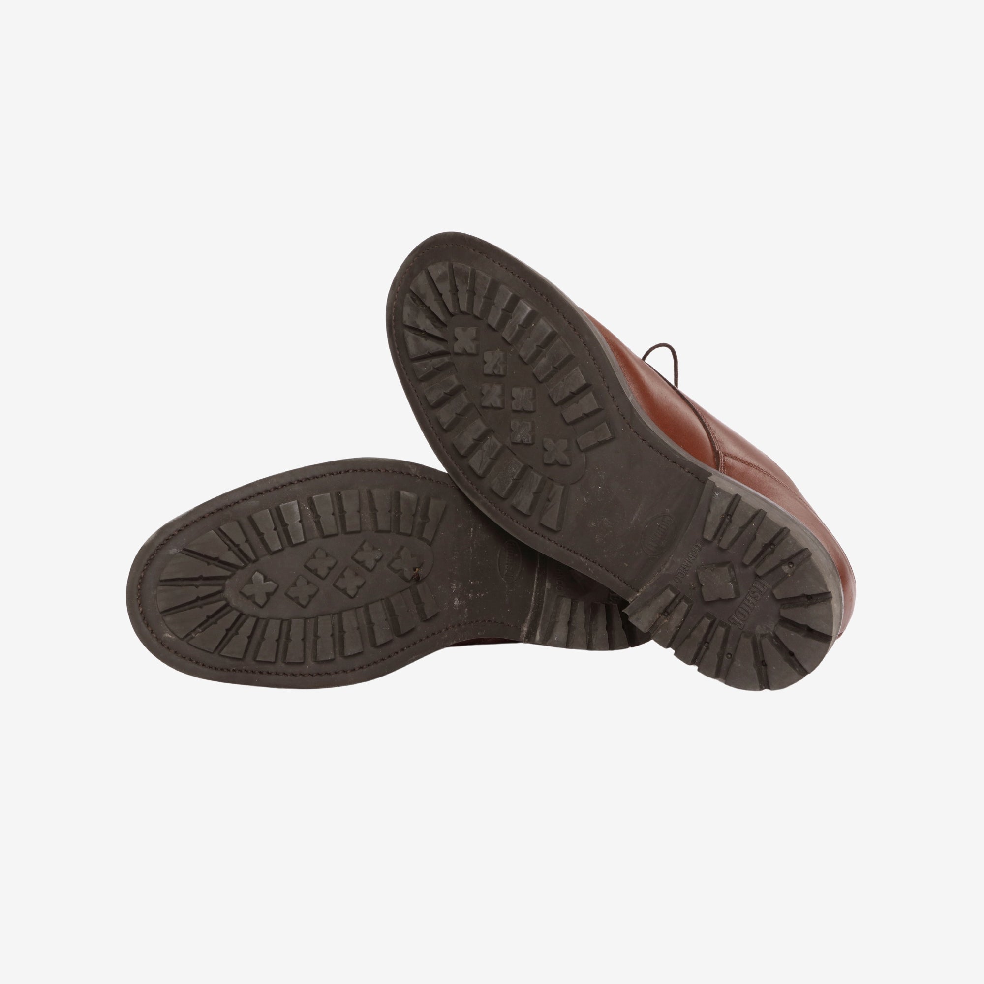 Kafka Worcester Plain Gibson