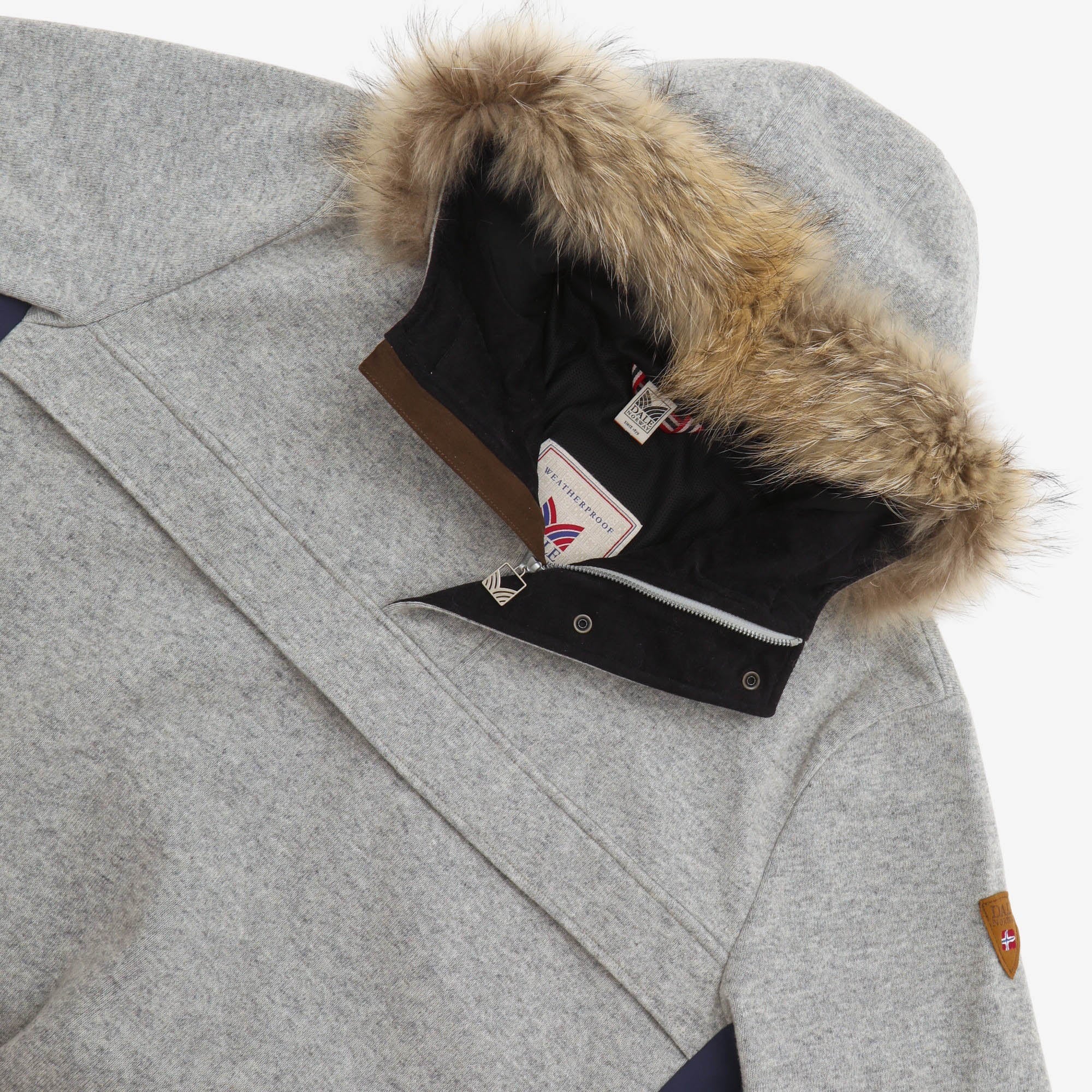 Technical Wool Mix Hooded Jacket