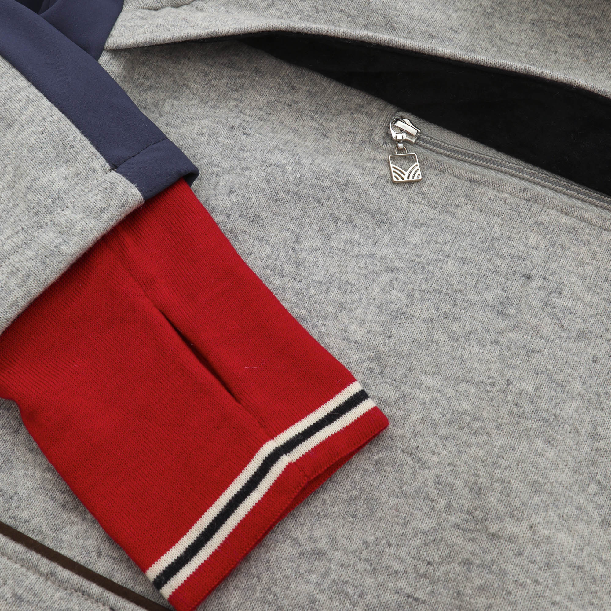 Technical Wool Mix Hooded Jacket