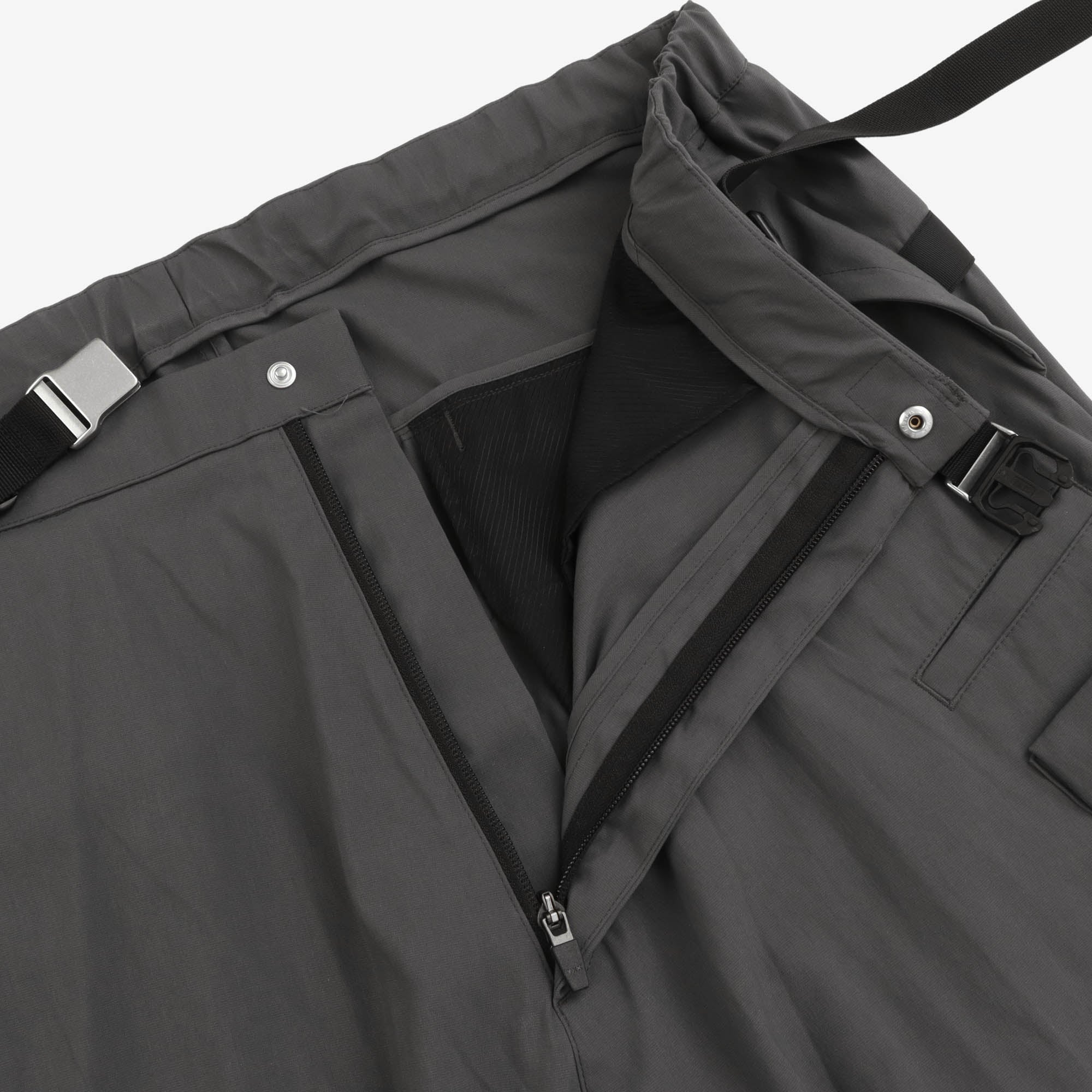 Nylon Stretch Cargo Pants