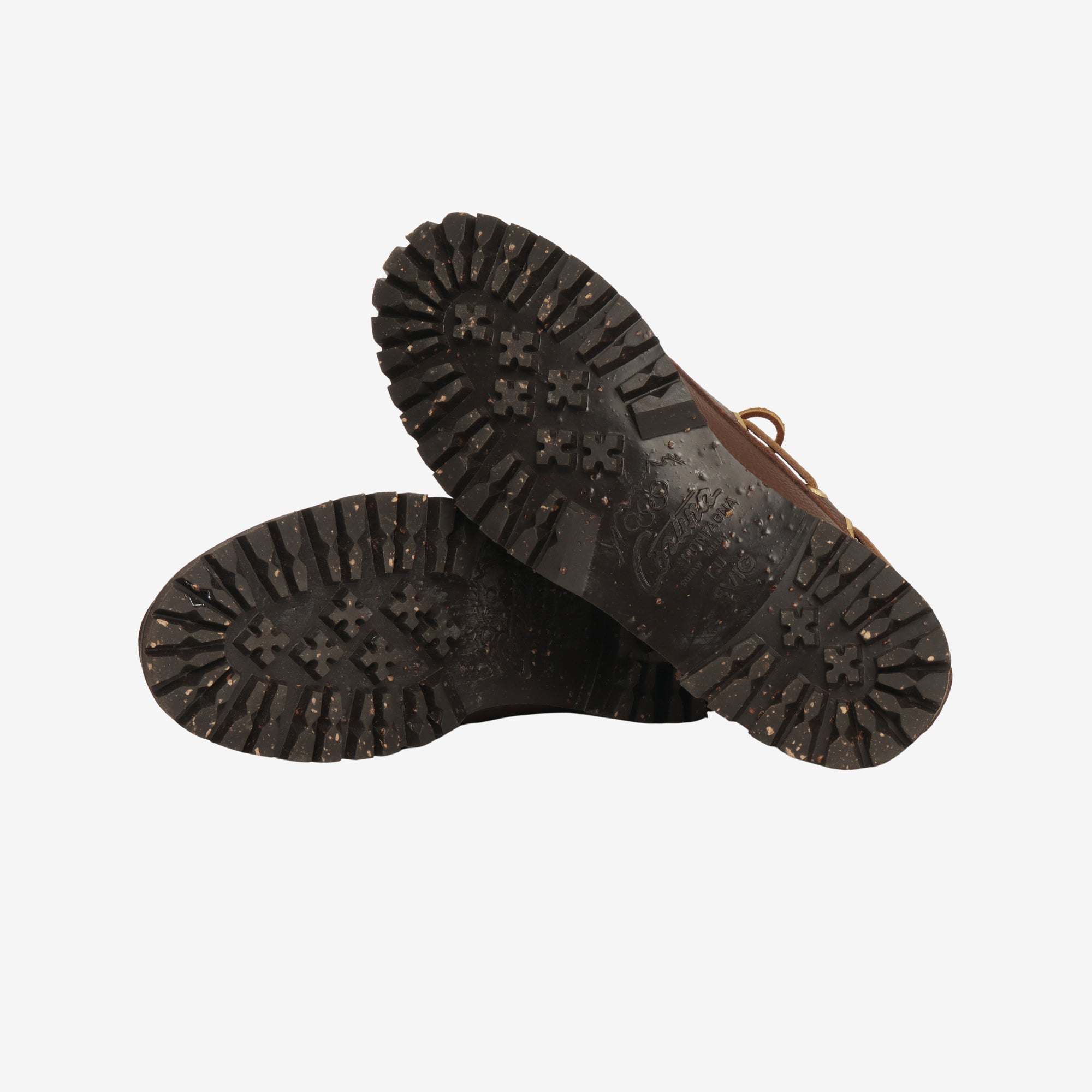 Hex Eye Pebble Grain Boat Shoe