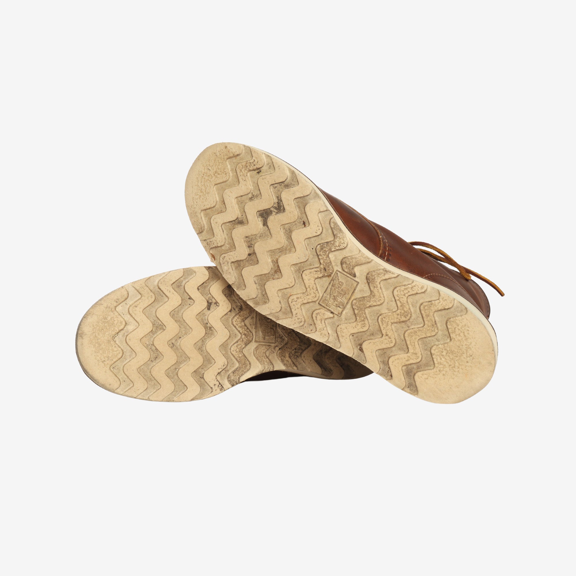 1907 Classic Moc Toe Boots