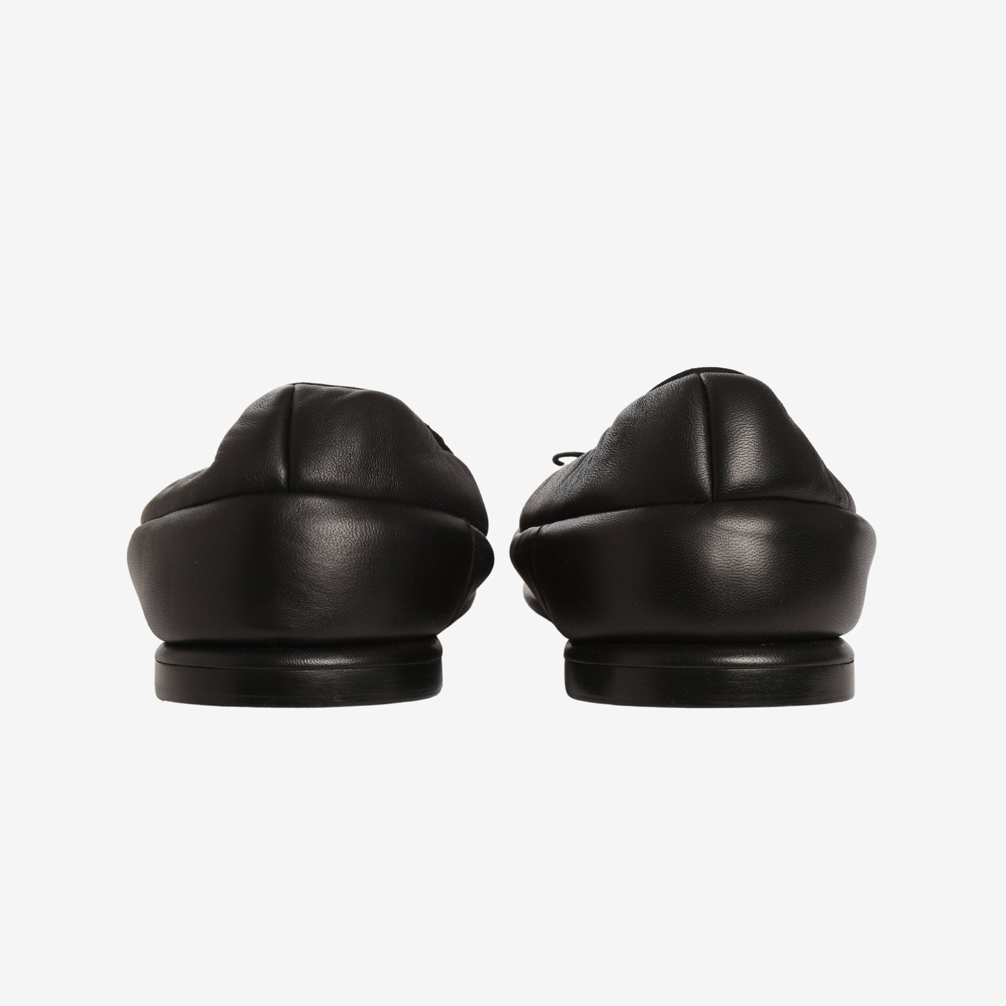 Les Chaussures Pilou
