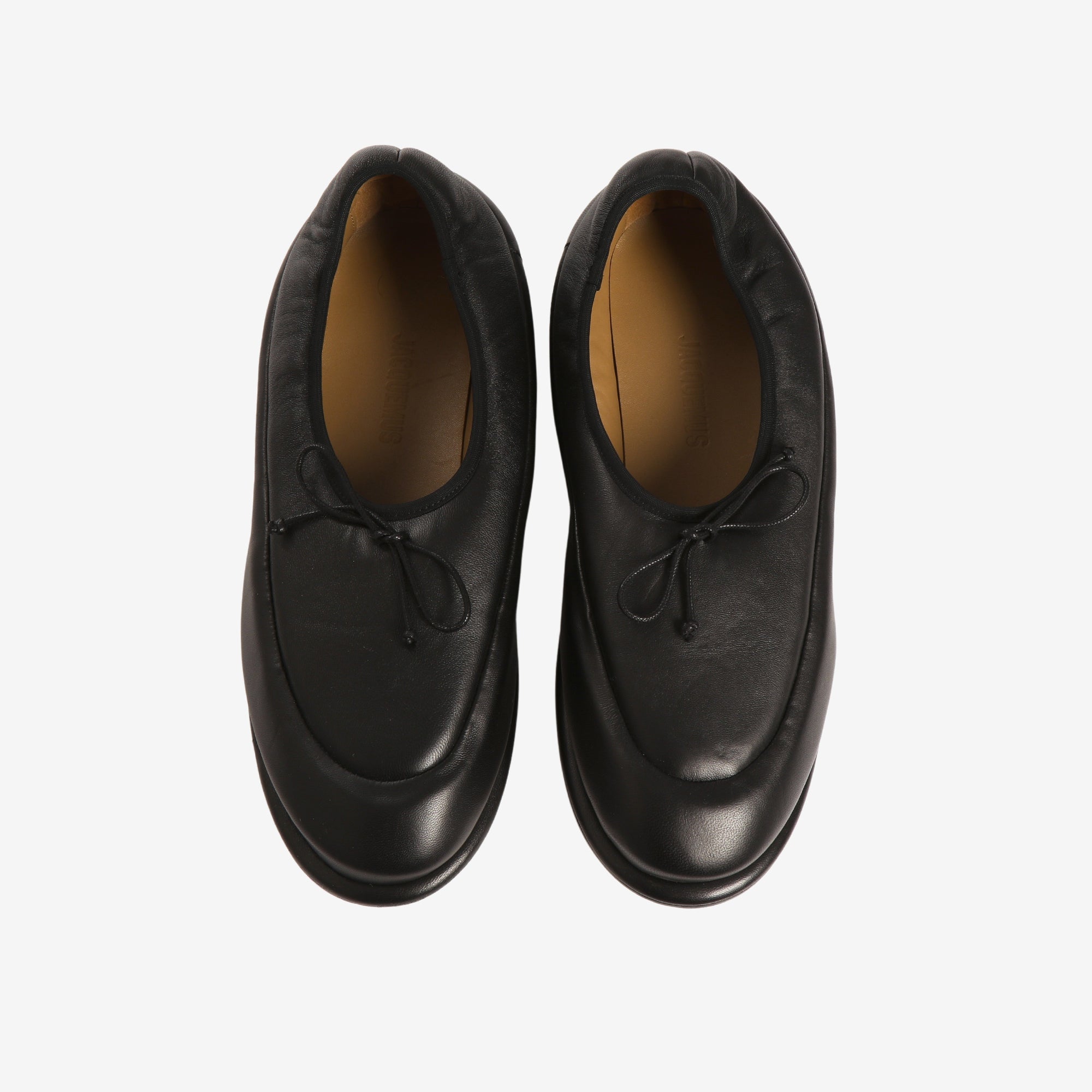 Les Chaussures Pilou