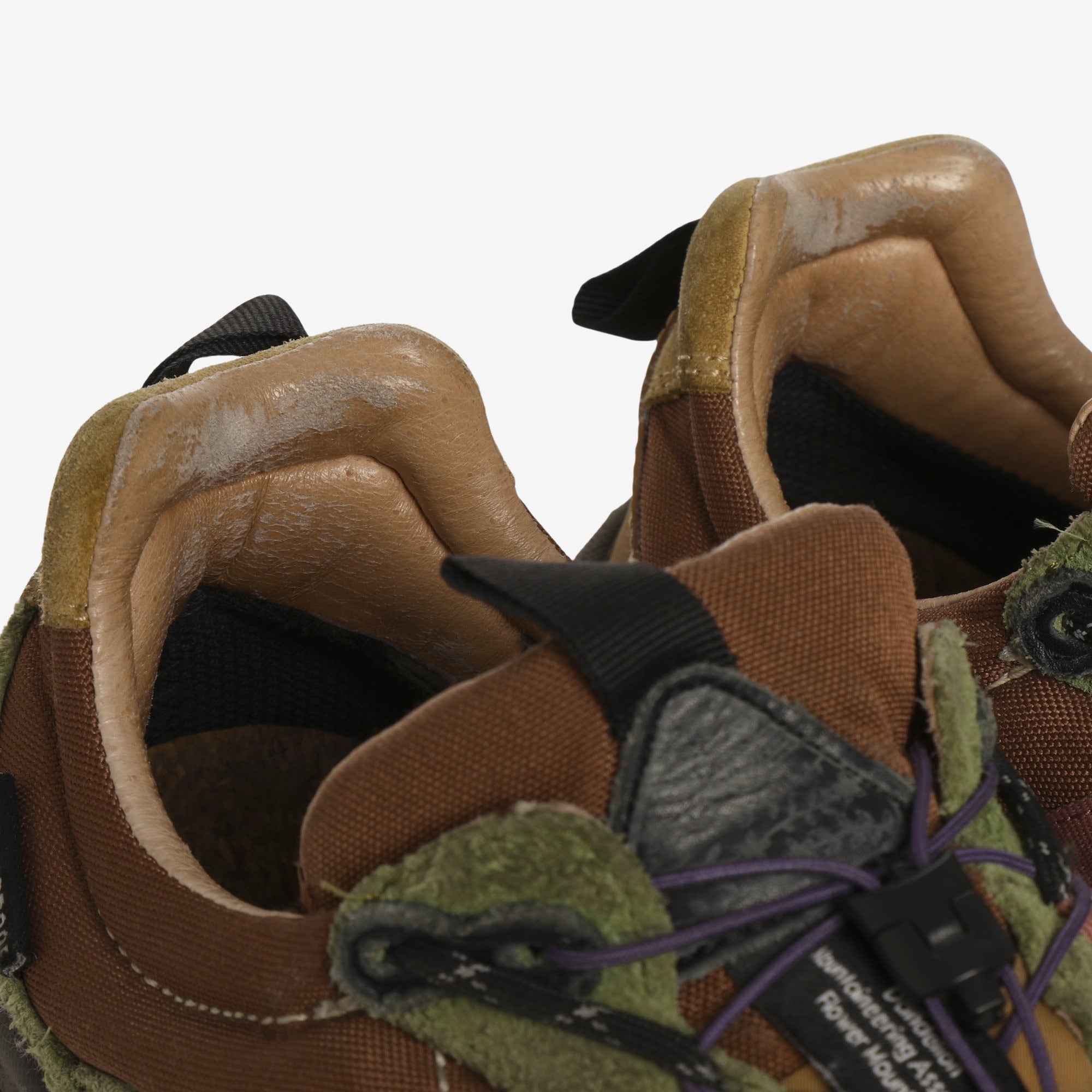 Iwano 2 Uni Suede/Nylon Sneaker