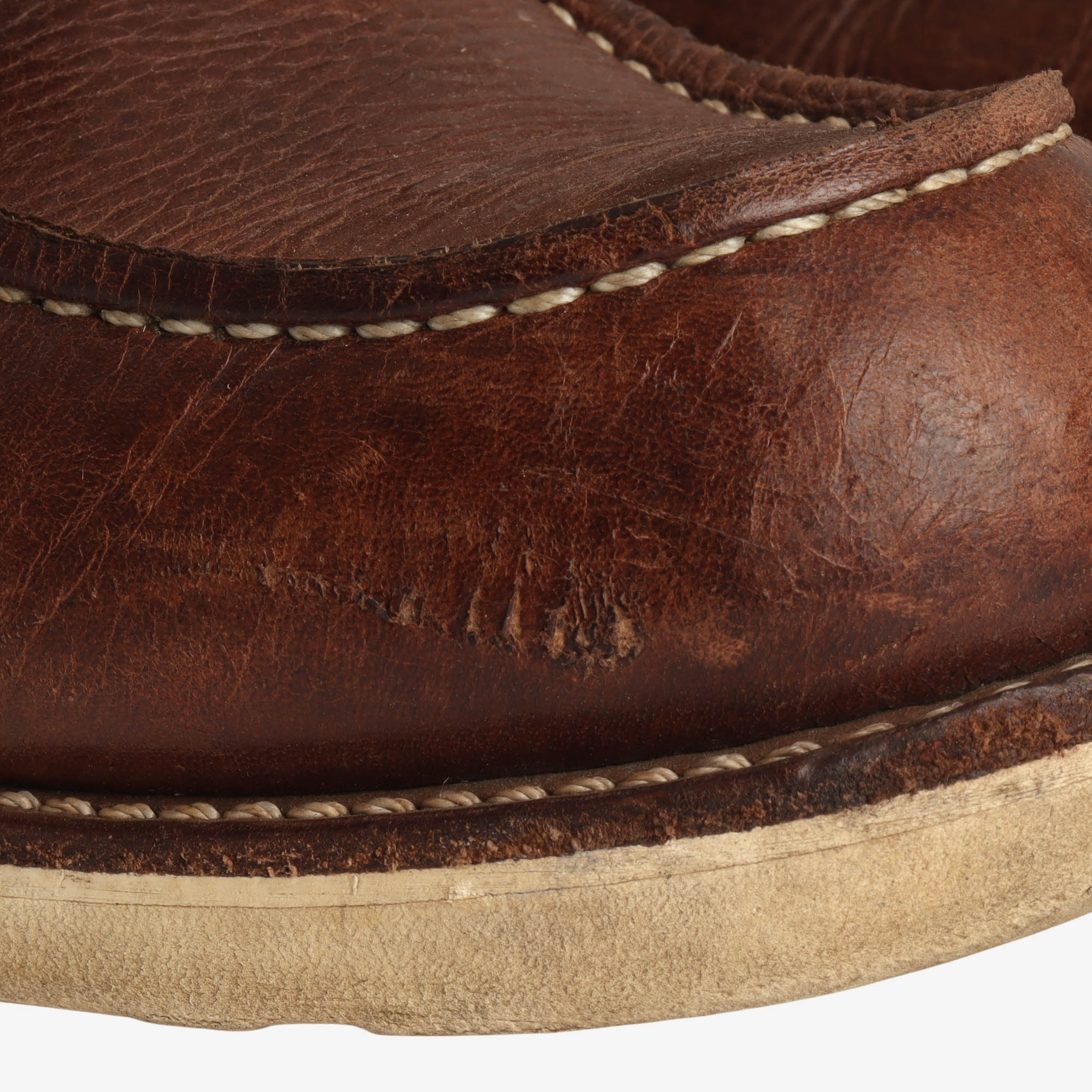 8138 Classic Moc Toe Boots