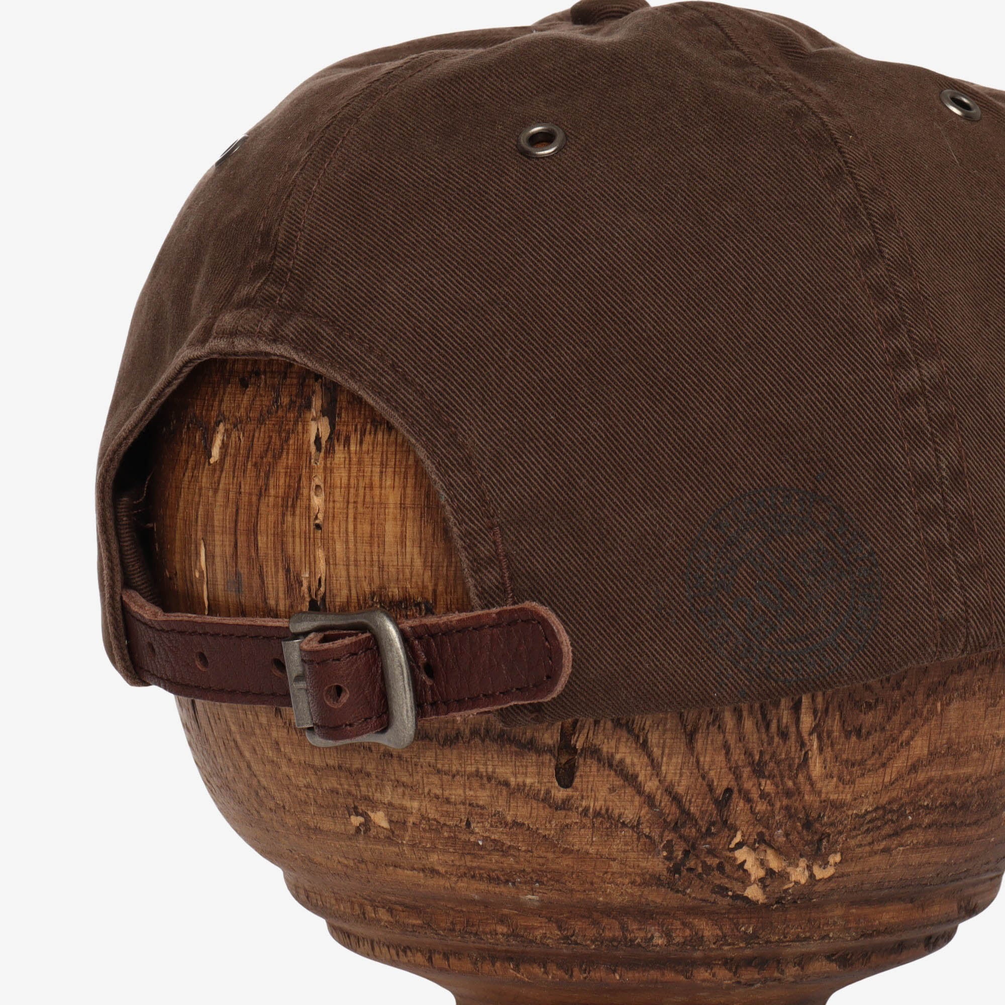 Two Tone Sportsman Moose Cap