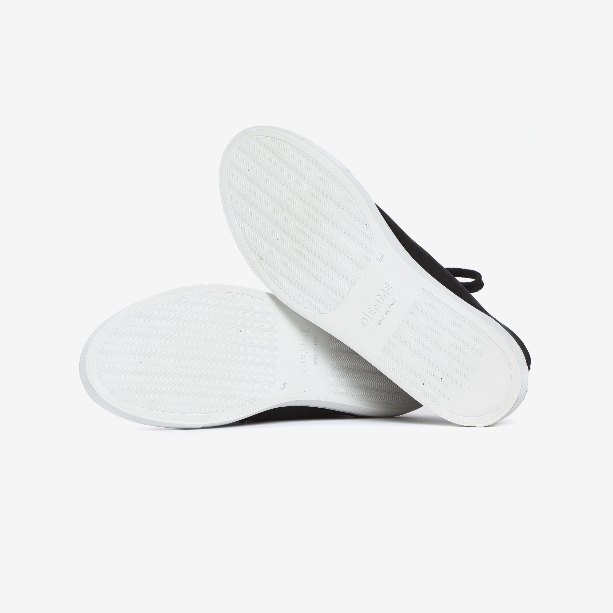 Loria Sneakers