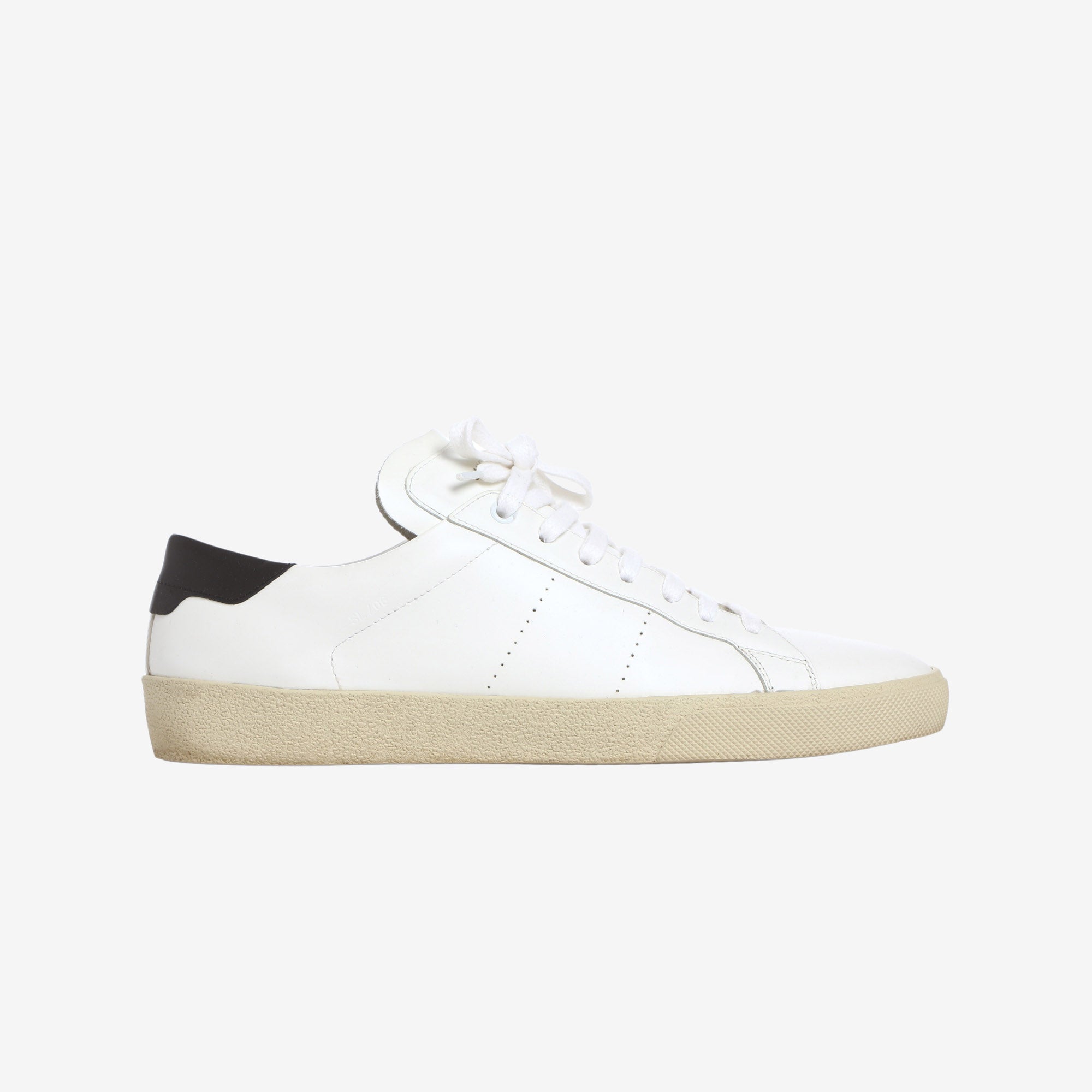 Court Sneakers