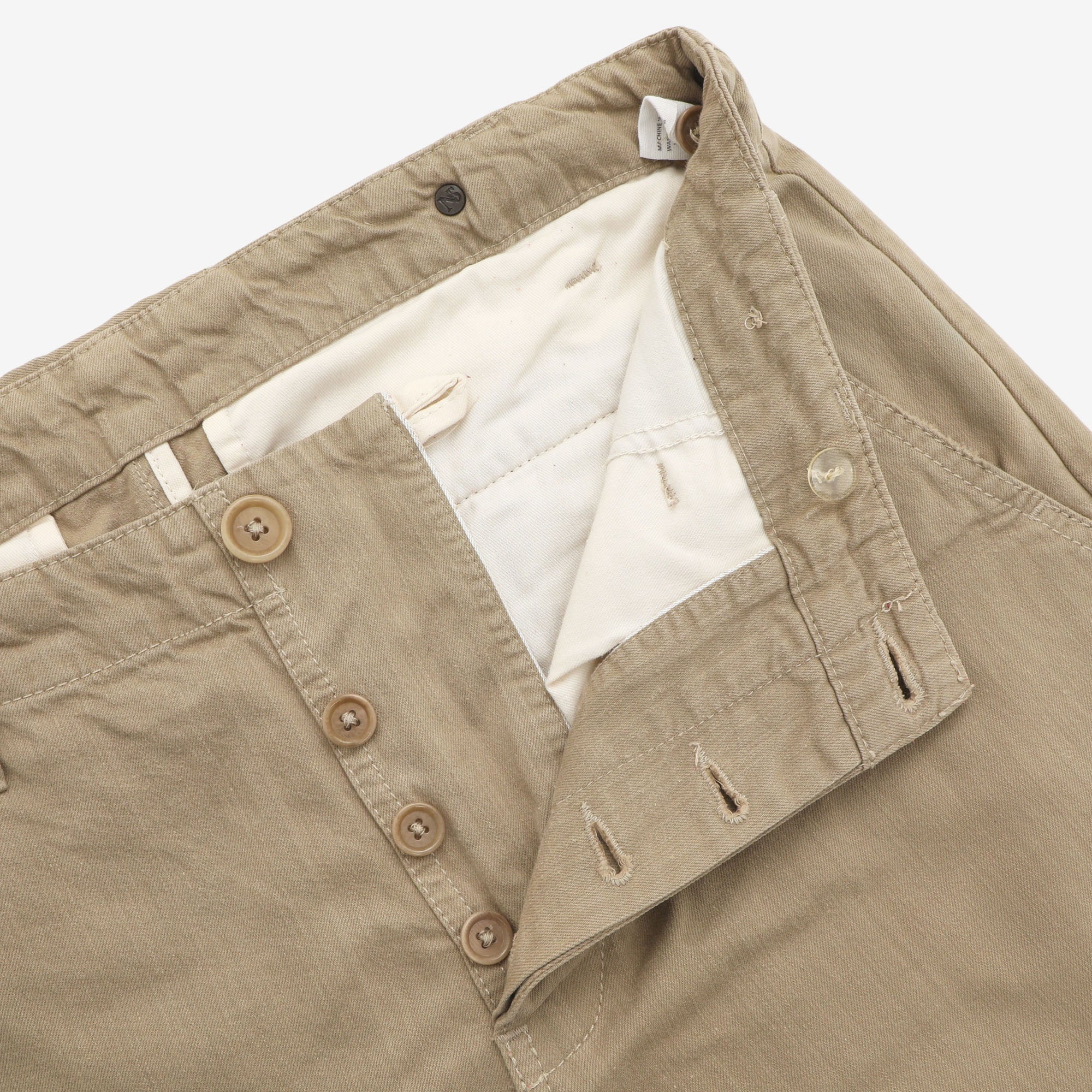 Shun Chinos