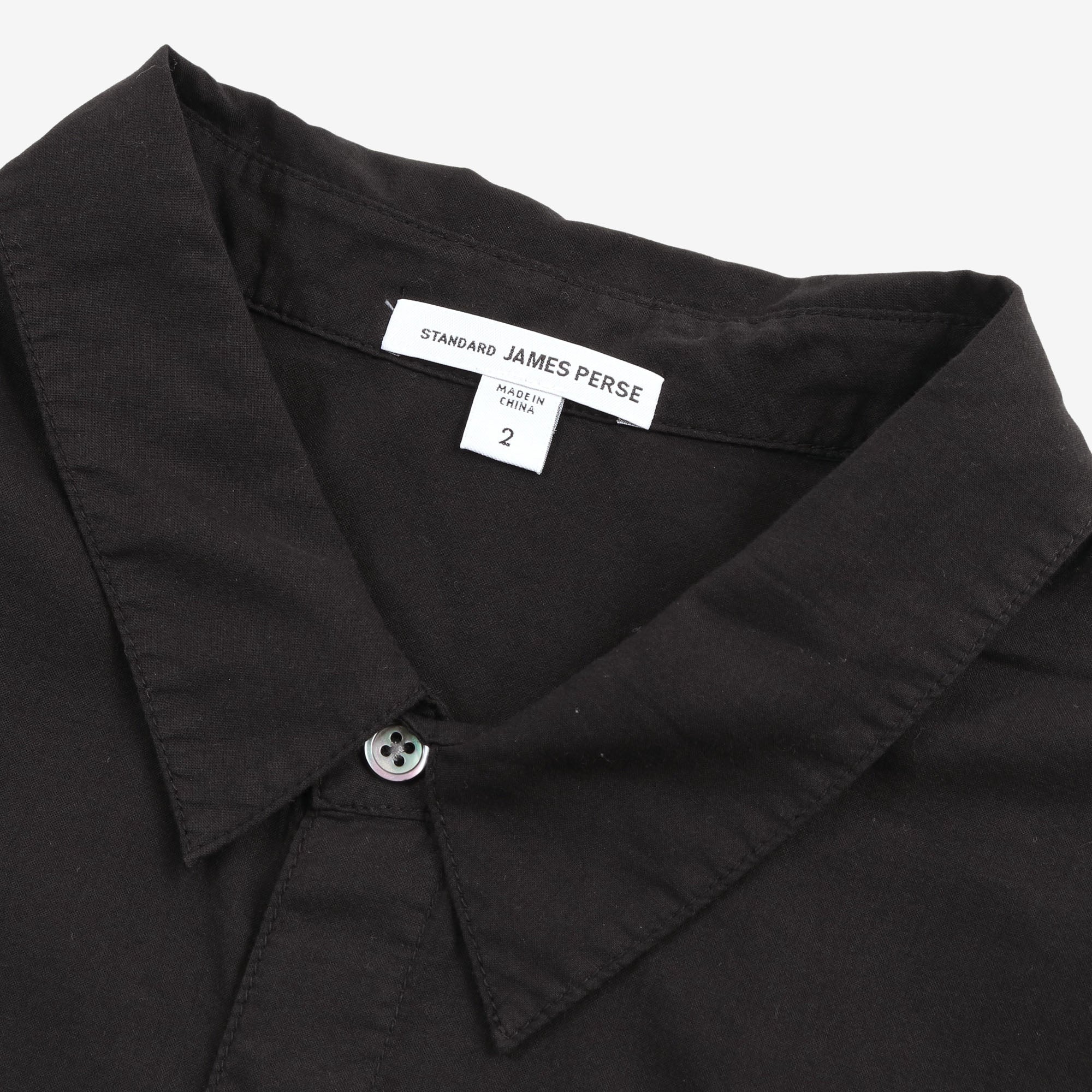 Lightweight Button-down Shirt